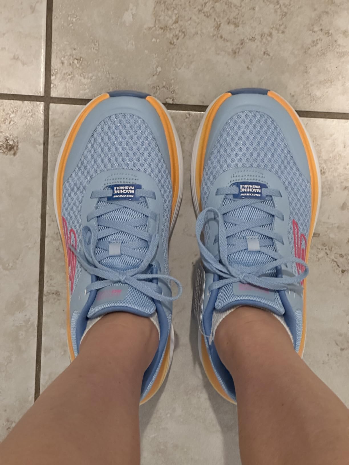 Skechers Women's Max Cushioning Endeavour customer photo 2