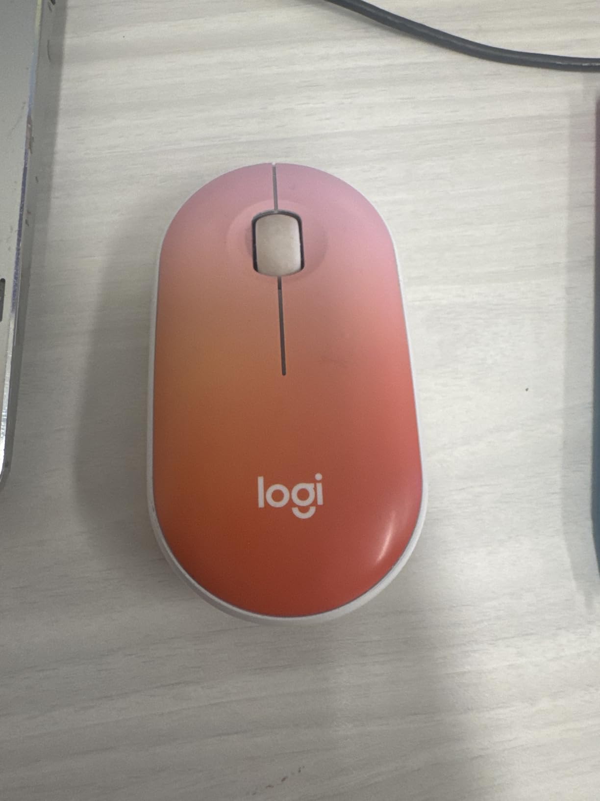 Logitech M340 Compact Ambidextrous Silent Wireless Mouse - Sheer Dream customer photo 1