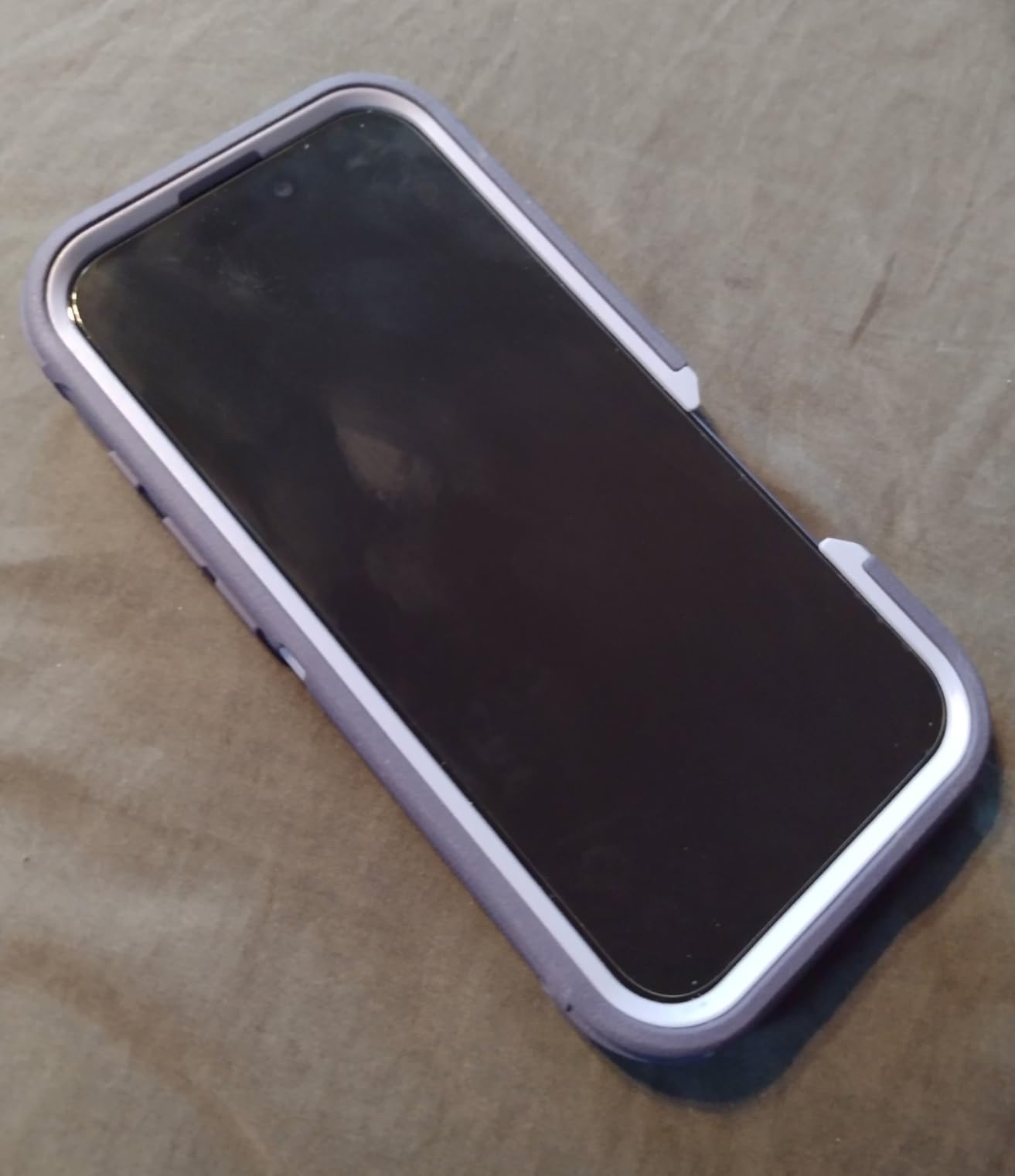 OtterBox iPhone 16 Defender Series Case - Black customer photo 1