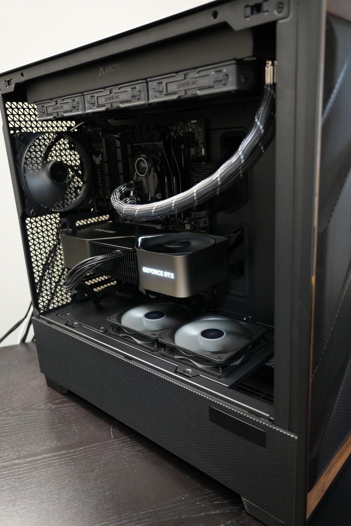 Antec Flux Pro Full-Tower E-ATX PC Case, 6 PWM Fans Included, Black customer photo 2