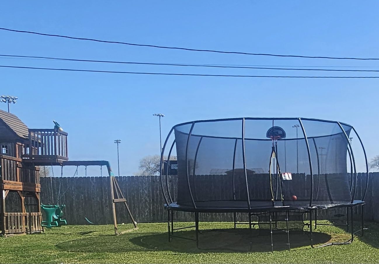 Lyromix 12 14 15 16FT Outdoor Trampolines for Kids and Adults, Pumpkin Trampolin with Curved Poles, Recreational Trampolin with Basketball Hoop and Safety Enclosure Net for Kids and Adults customer photo 1