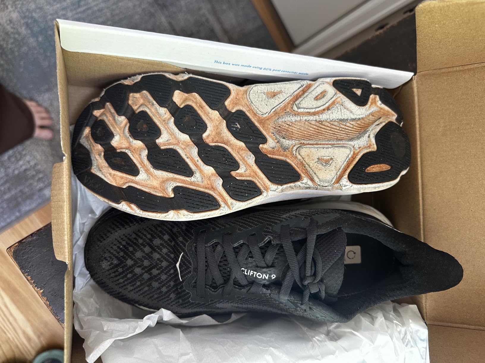 HOKA mens Arahi customer photo 1