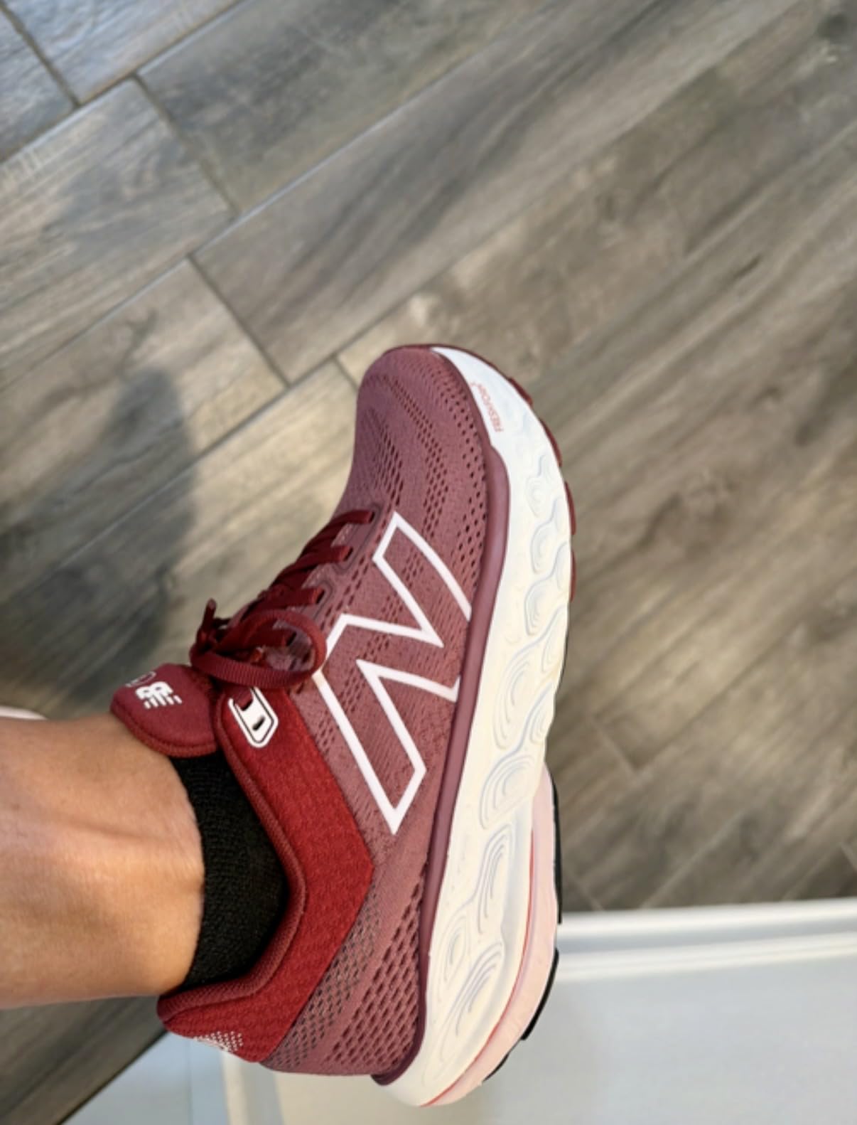 New Balance Women's Fresh Foam X 860 V14 customer photo 1