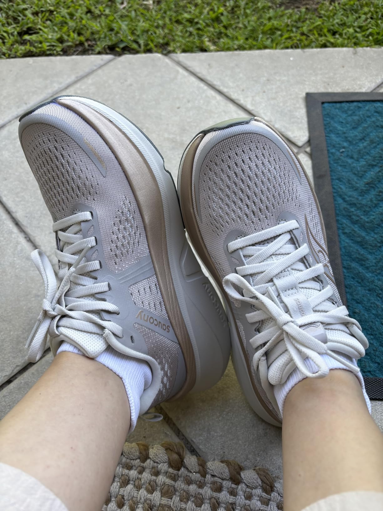 Saucony Women's Guide 18 Sneaker | Road Running Shoes customer photo 2