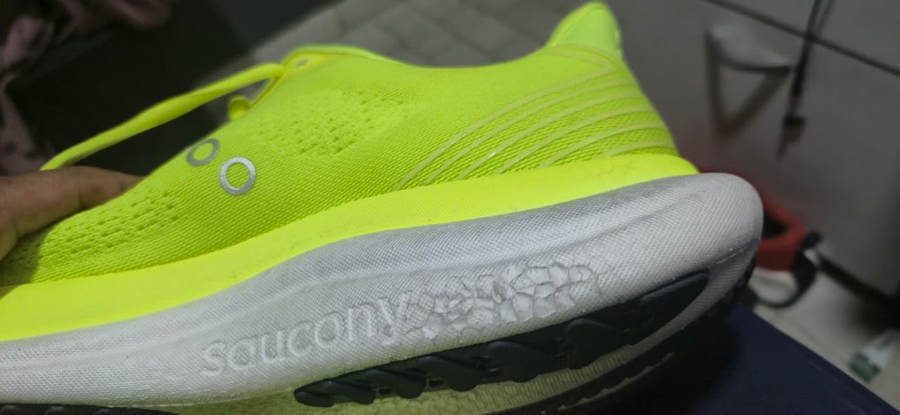 Saucony Triumph 23 customer photo 1