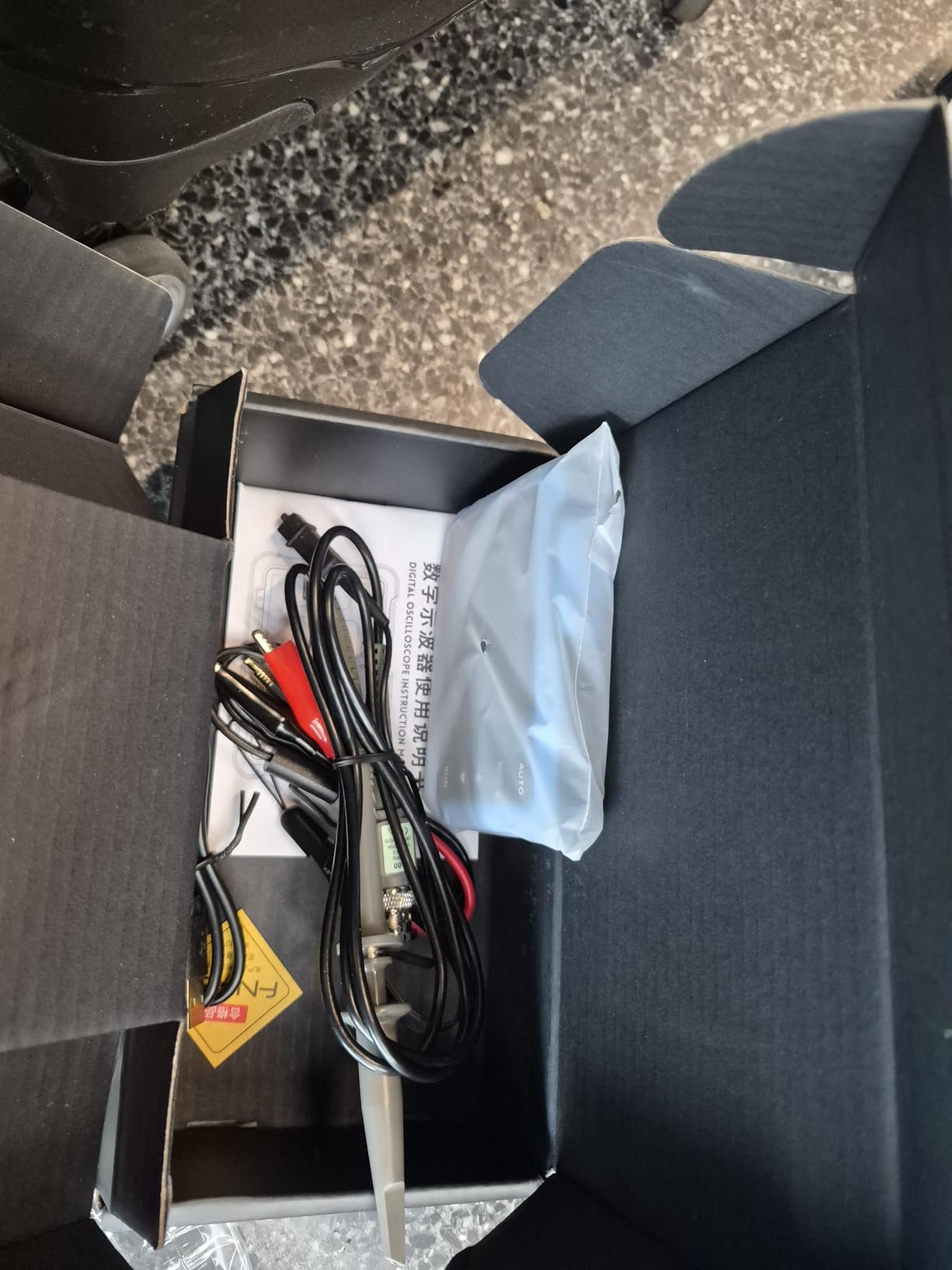 FNIRSI DSO-510 2-in-1 10MHz Handheld Oscilloscope DDS Signal Generator customer photo 1