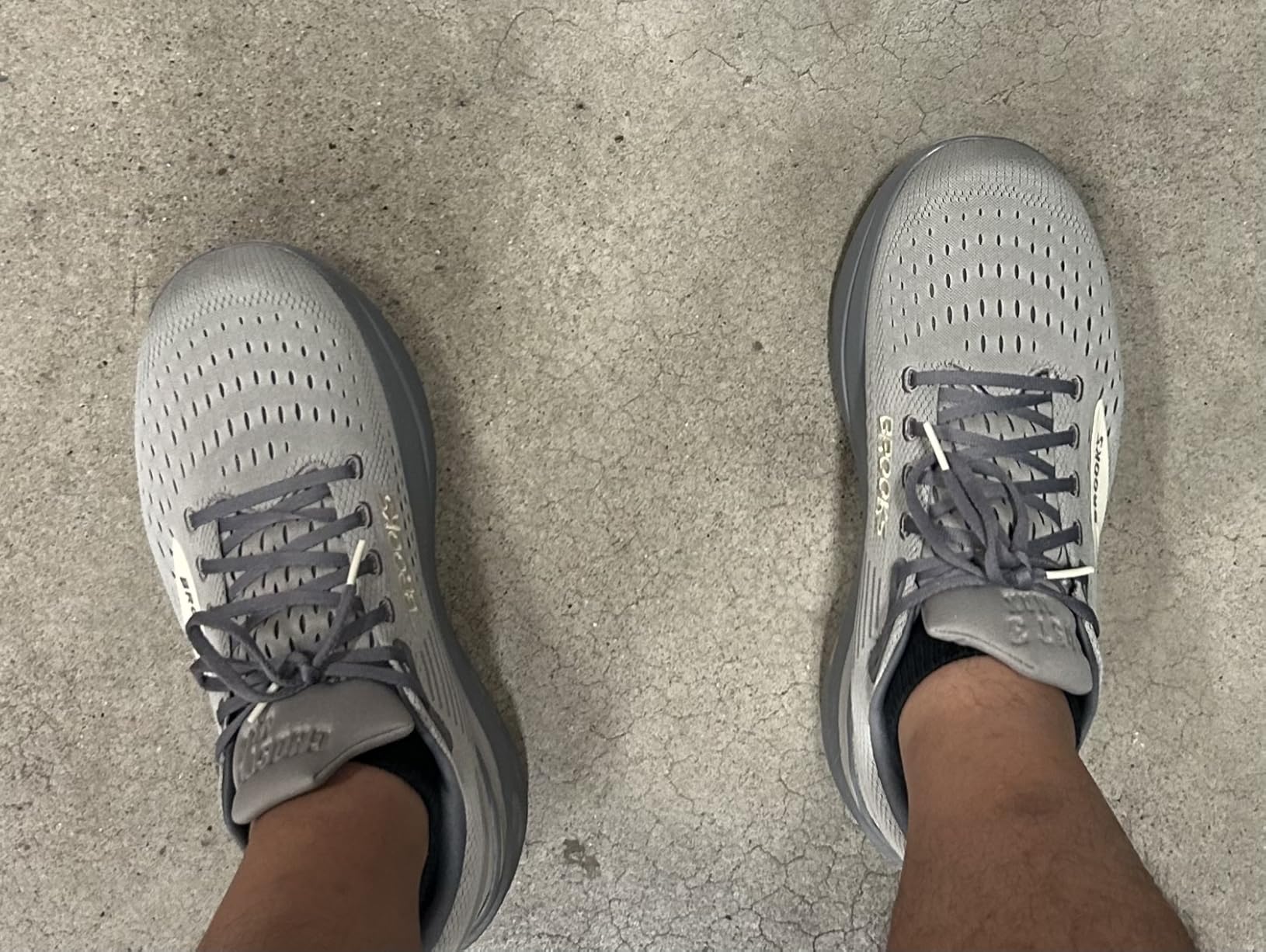Brooks Men's Ghost Max 3 Running Shoe customer photo 2