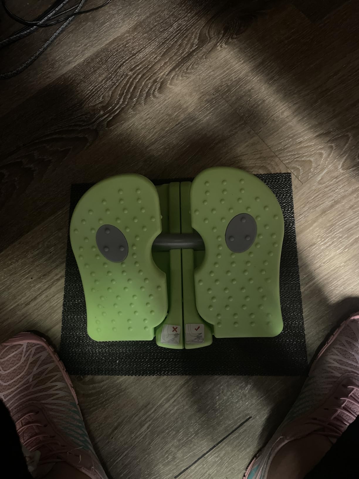 Foldable Leg Exerciser: Portable Foot Pedal Exerciser for Seniors Under Desk Foot Pedal Exerciser Stepper Exercise for Leg Muscles Relieves Varicose Veins Physical Therapy Aid customer photo 2