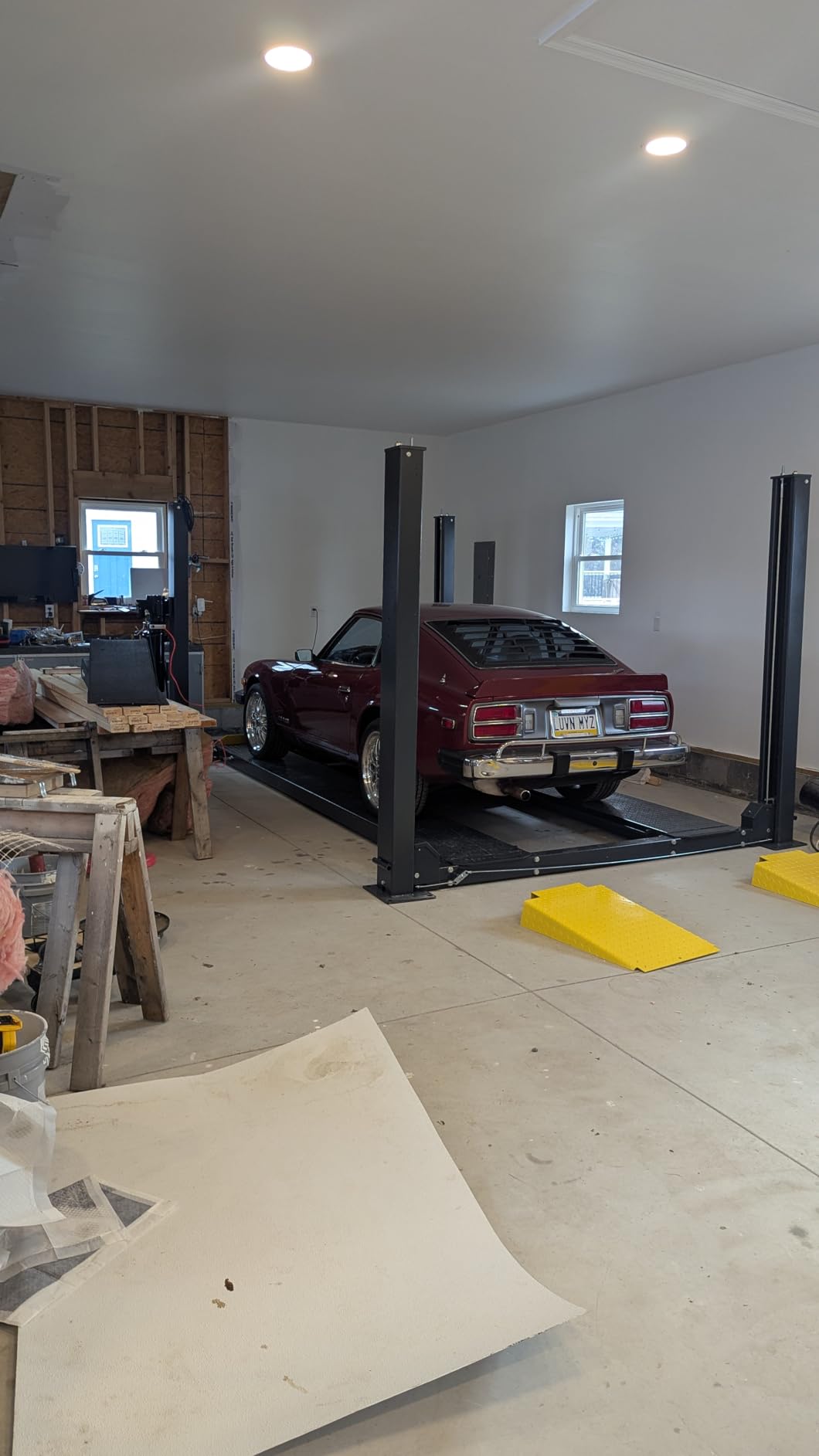 8500 lbs Four Post Parking Lift, 110V Heavy Duty 4 Post Lift w/Caster, Suit for Workshop, Maintenance Shop 3 Year Warranty customer photo 2