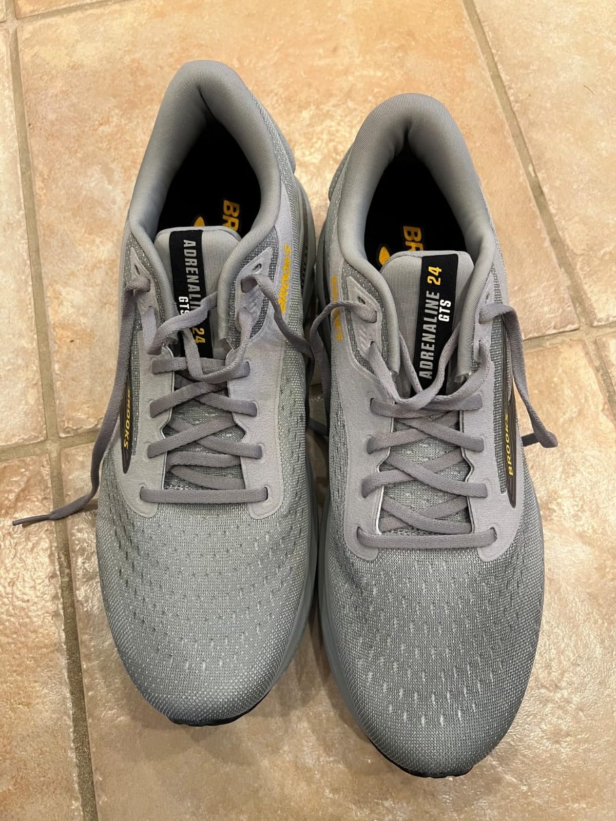 Brooks Men's Adrenaline GTS 24 Supportive Running Shoe customer photo 1