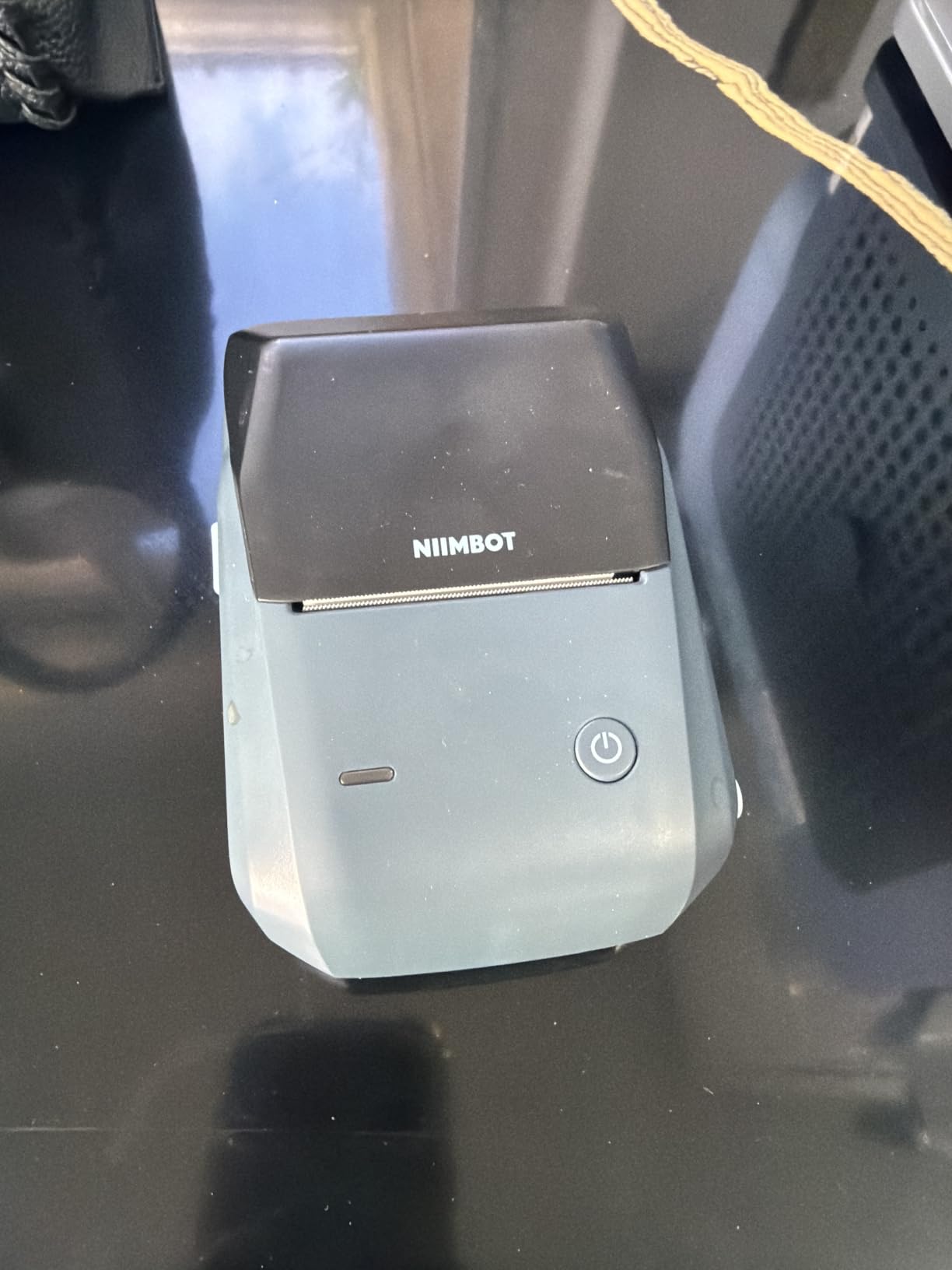 NIIMBOT B1 Label Maker Came with 3 Roll White Labels(Blue) customer photo 2