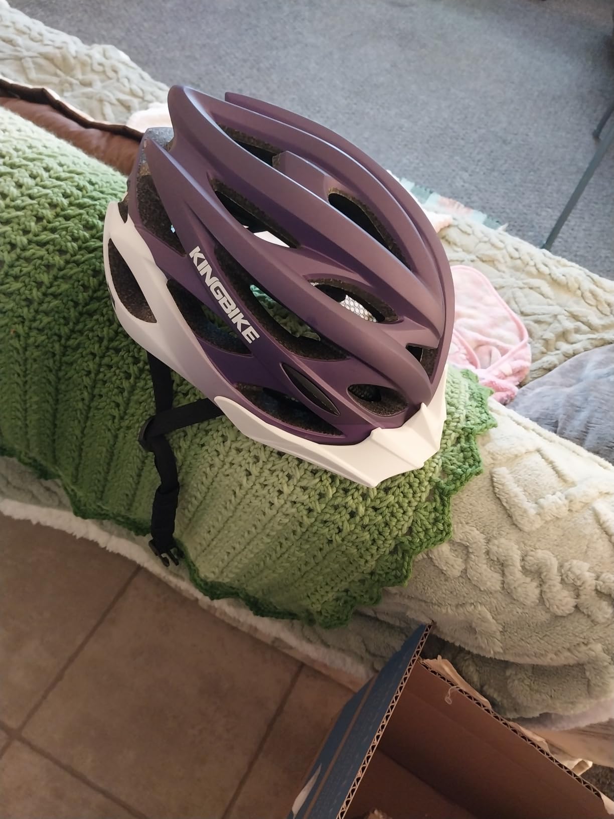 KINGBIKE Bike Helmet with USB Rechargeable Light & Replacement Pads & Visor customer photo 2