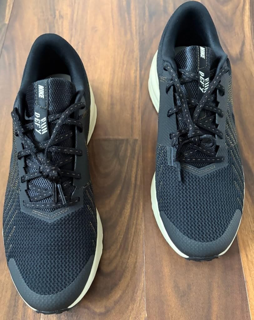 Nike Men's Run Defy Road Running Shoes customer photo 1