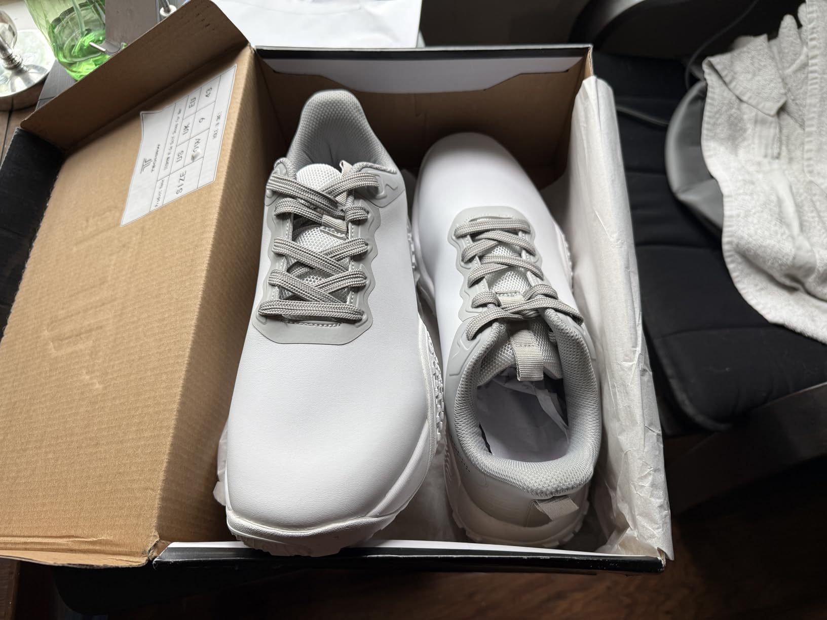 Wide Golf Shoes for Men Spikeless Professional Outdoor Waterproof Golfing Footwears Sneakers with Arch Support customer photo 1