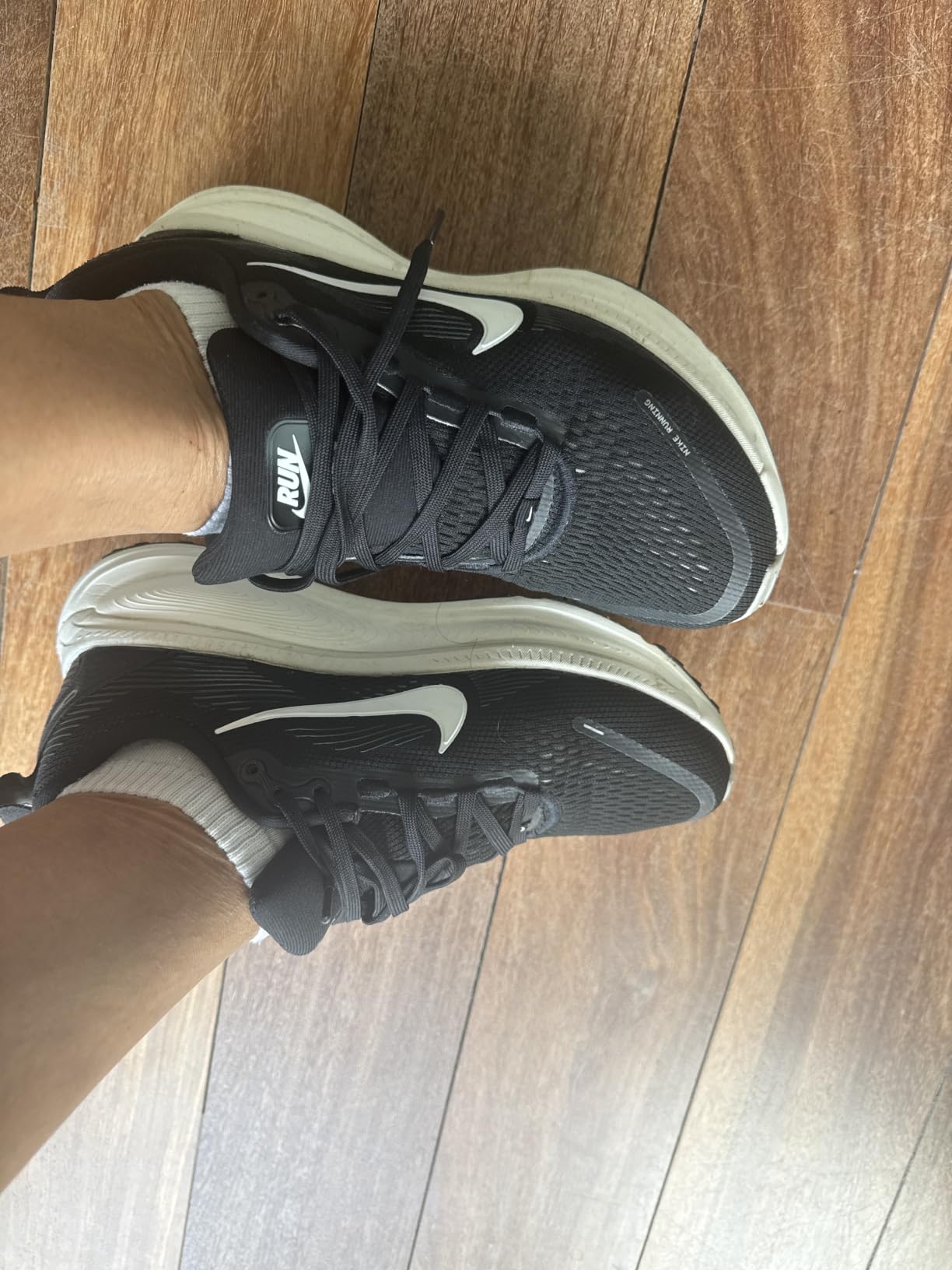 Nike Womens Vomero 18 customer photo 1
