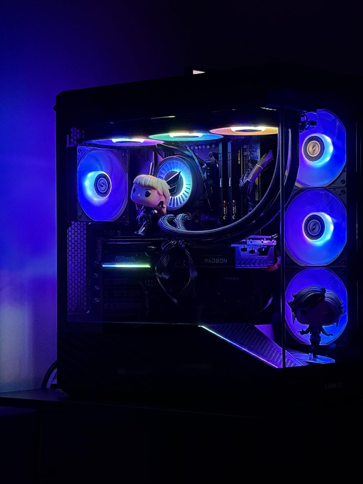 Lian Li V100-ATX Mid-Tower PC Case-Black-V100RX customer photo 2