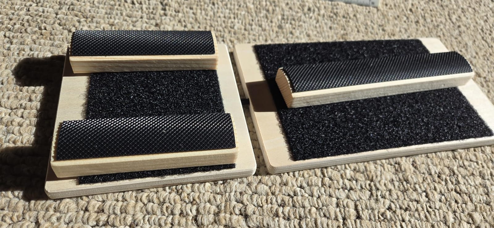 Ankle Balance Board - Stability Trainer for Rehabilitation, Basketball, Running, Yoga & Injury Recovery - Home Gym Equipment (Includes Workout Guide) customer photo 2