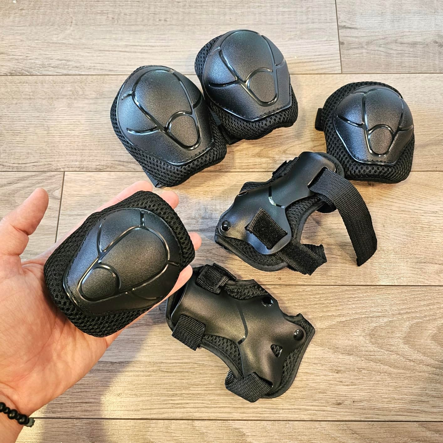 Kids Protective Gear Set, Knee and Elbow Pads with Wrist Guards for Ages 3-8 Year Toddler, 3 in 1 Enhanced Material Protective for Skating Cycling Bike Roller Scooter, Includes Organizer Bag customer photo 1