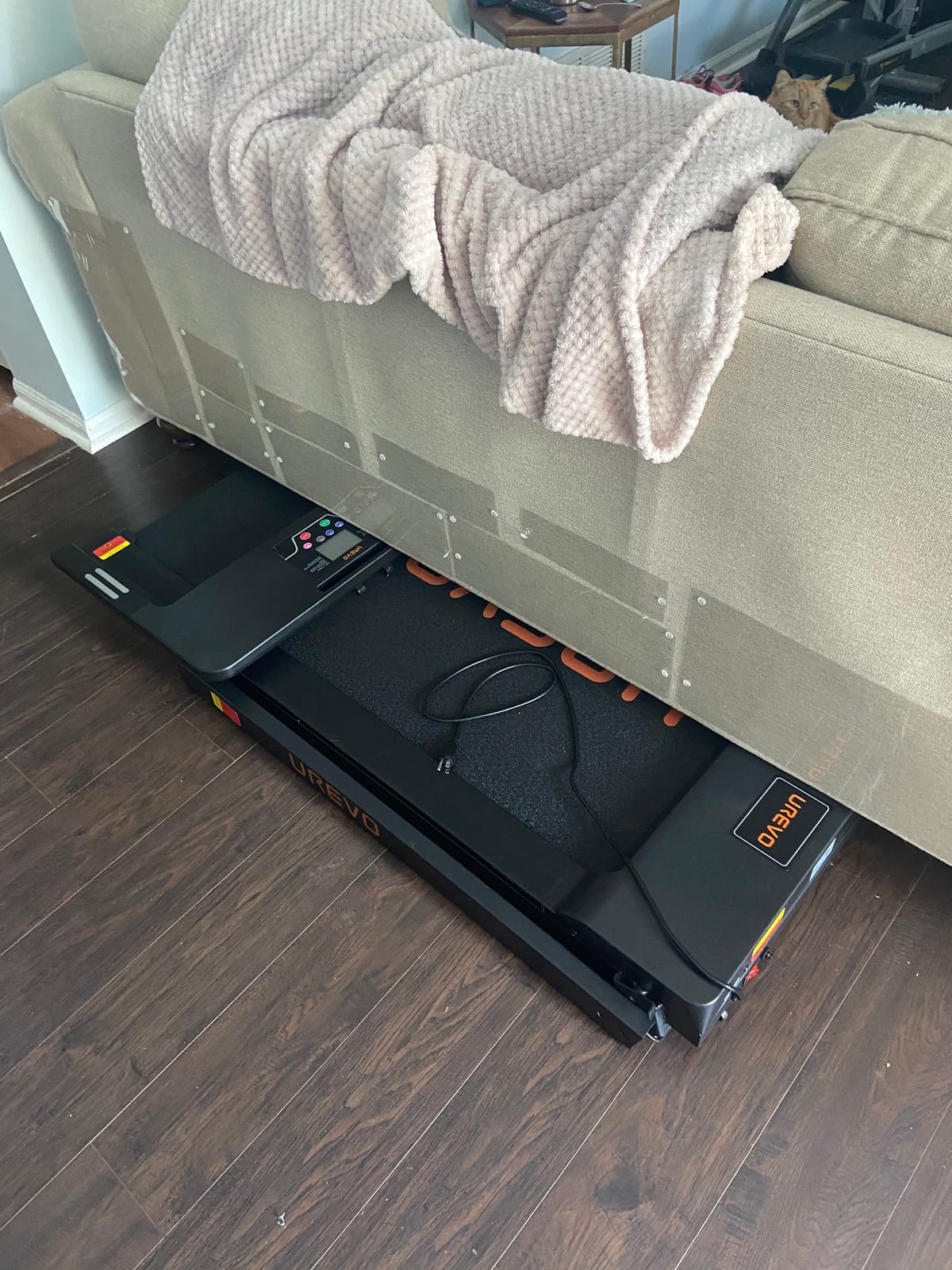 UREVO CyberPad Smart Walking Pad with 14% Auto Incline, Brushless Motorized Under Desk Treadmill for Home Office Fitness, Elegant Speed Lights, Spacious Surface, Digital Controller, AI-Powered App customer photo 1