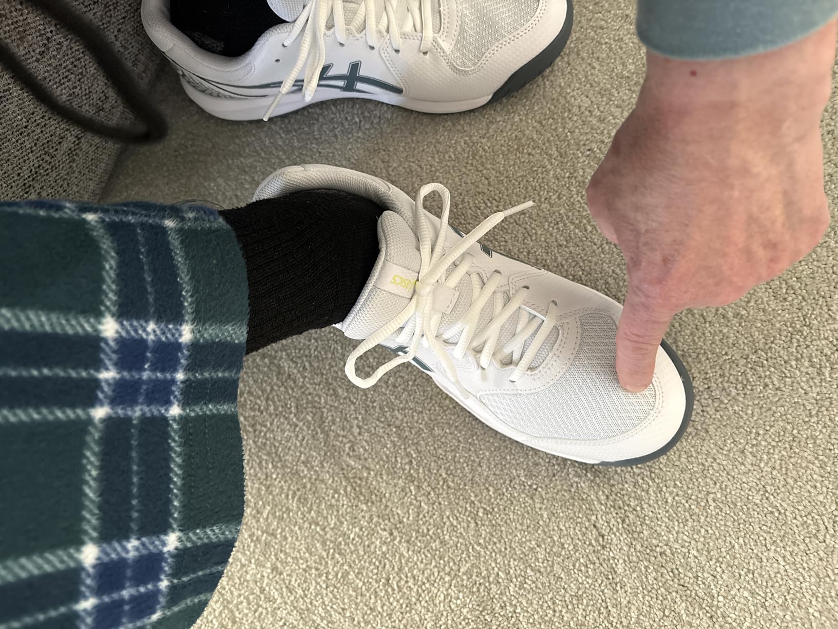 Men's Gel-Dedicate 8 Tennis Shoes customer photo 1