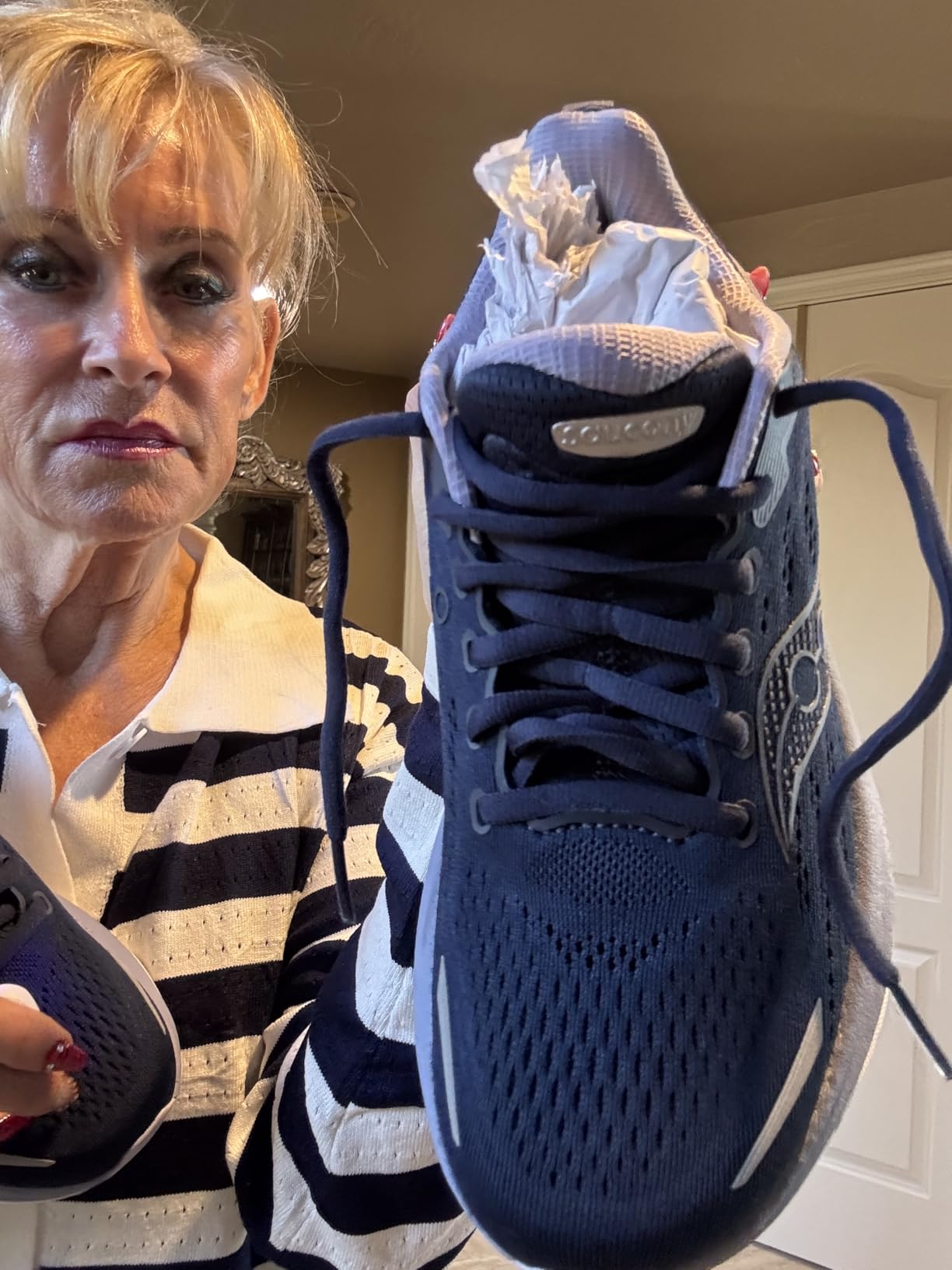 Saucony Women's Hurricane 25 Sneaker customer photo 2