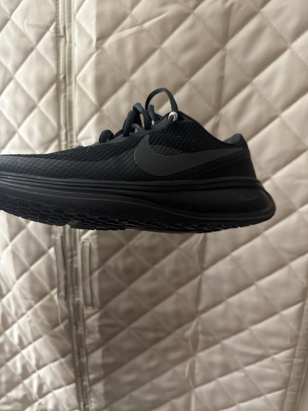 Nike Men's Revolution 8 Road Running Shoes customer photo 2