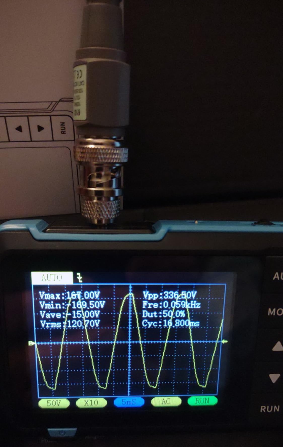 FNIRSI DSO152 Handheld Oscilloscope 200kHz Bandwidth, 2.5MS/s Sampling Rate customer photo 2