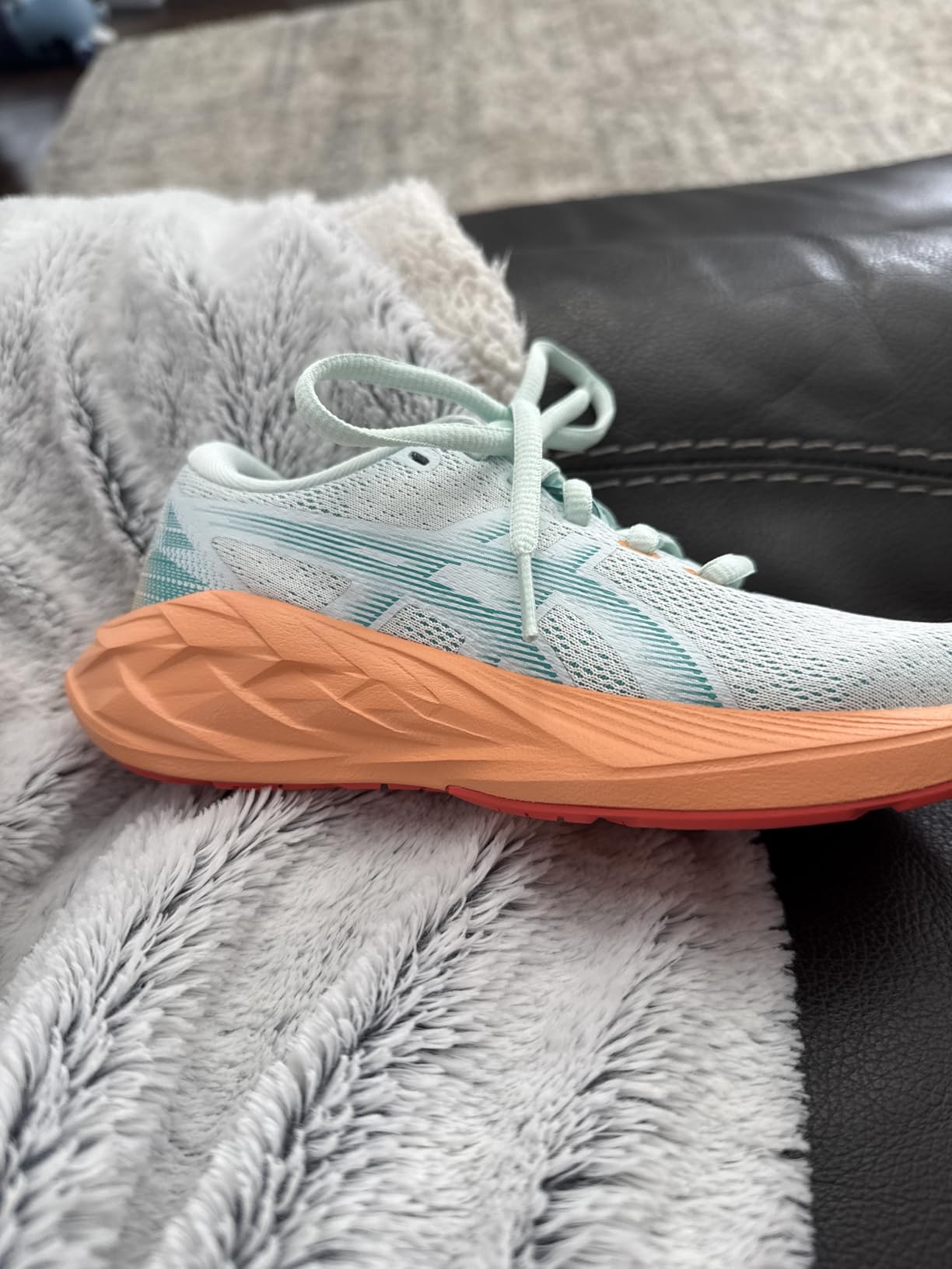 ASICS Kid's NOVABLAST 5 Grade School Running Shoes customer photo 1