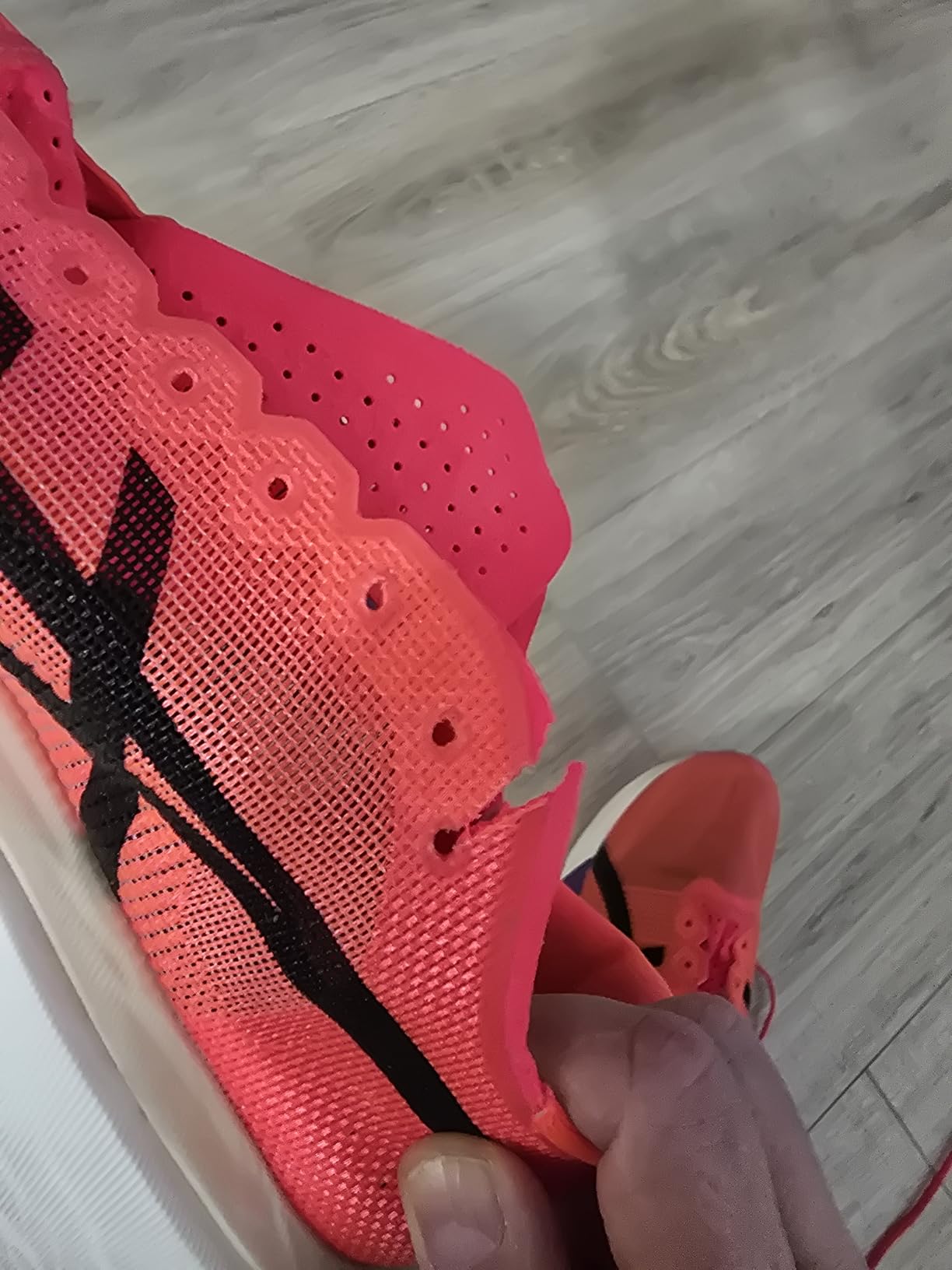 ASICS Unisex METASPEED Sky Tokyo Running Shoes customer photo 2