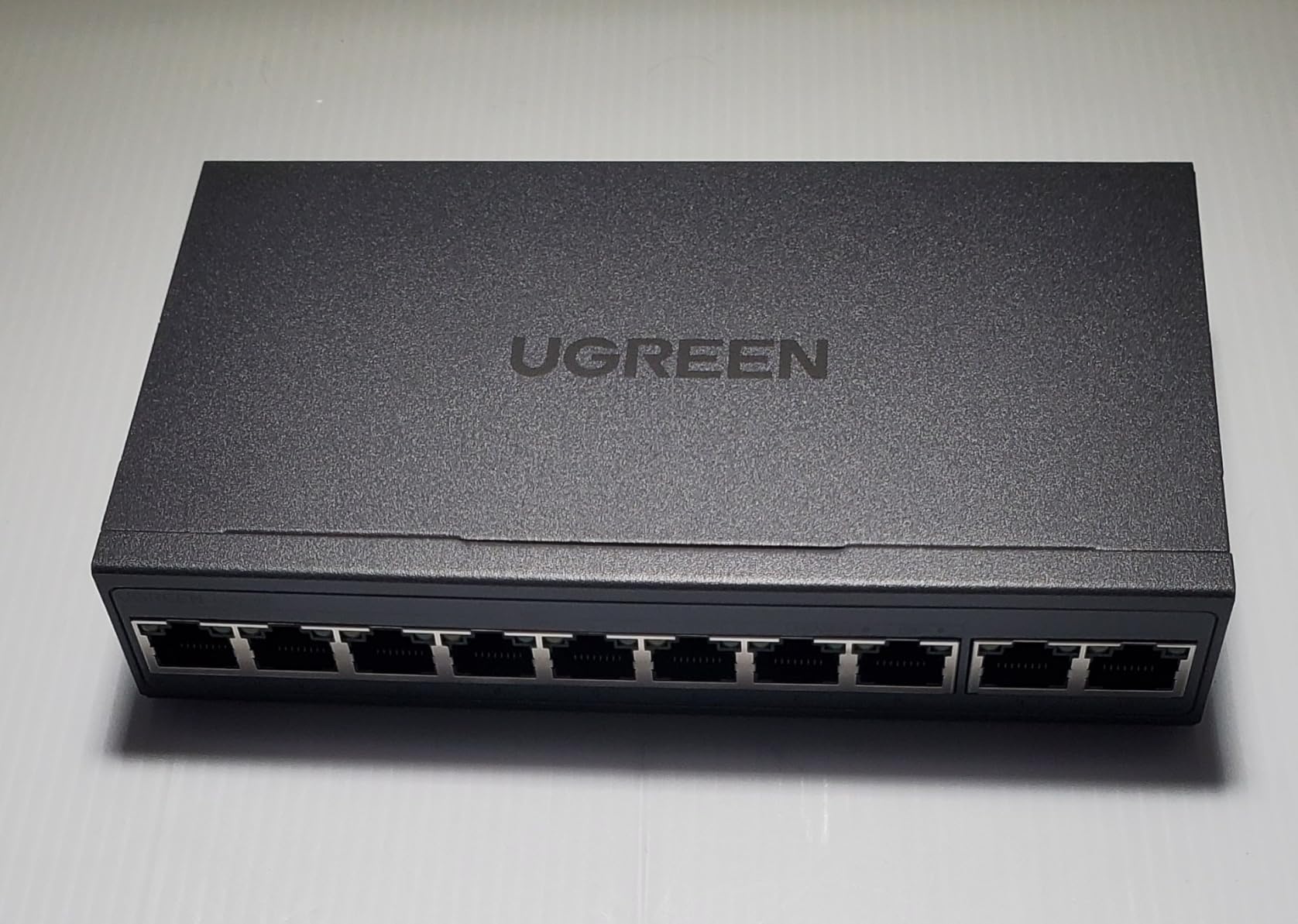 UGREEN Ethernet Switch, 10-Port PoE Switch, 8 PoE+@60W + 2 Gigabit Uplink customer photo 2