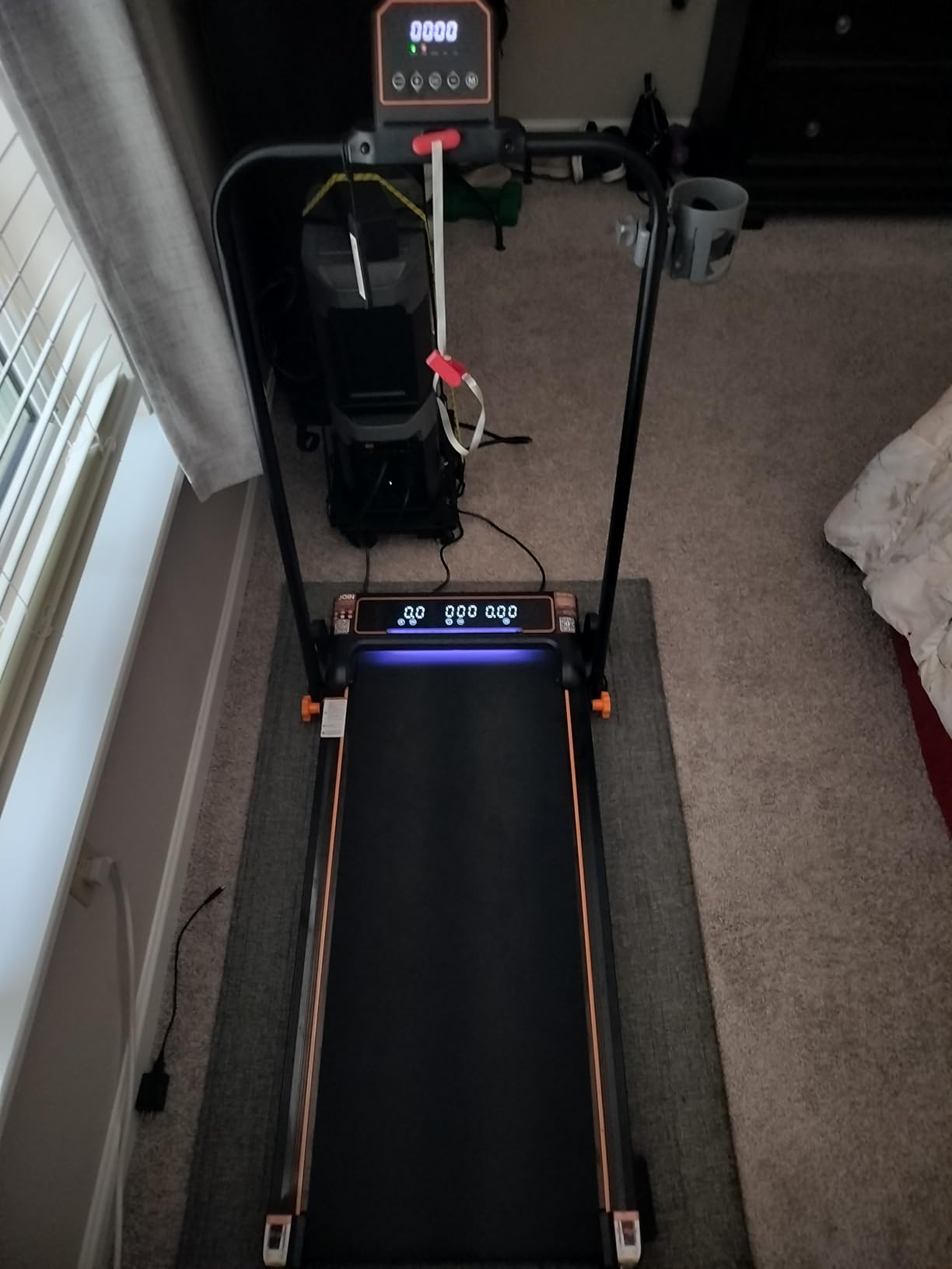 Treadmill Walking Pad with 15% Incline/Handle Bar/2 LED Display, 3.5HP Portable Treadmills for Home Small, Foldable Walking Pad Treadmill 350+lb Capacity, Smart App, 4 Adjustable Incline, RGB Light customer photo 1