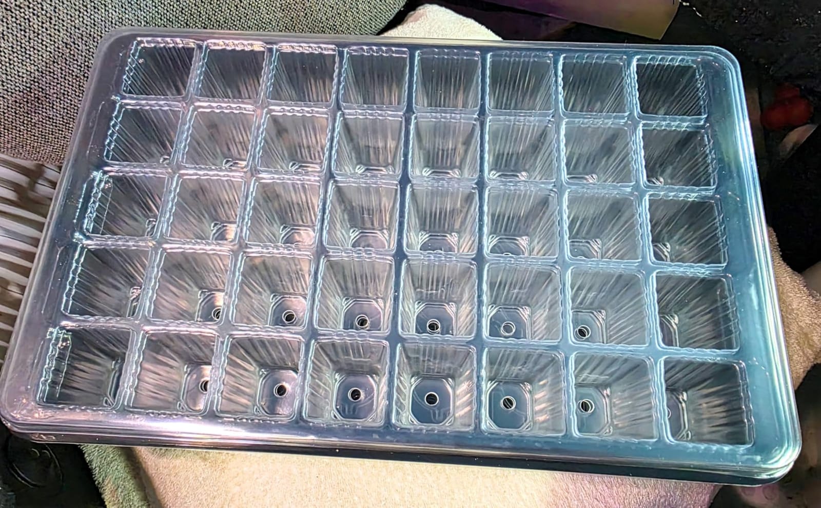 Mulctun 120-Cell Seed Starter Tray with Grow Light, Seedling Starter Trays with 4.08