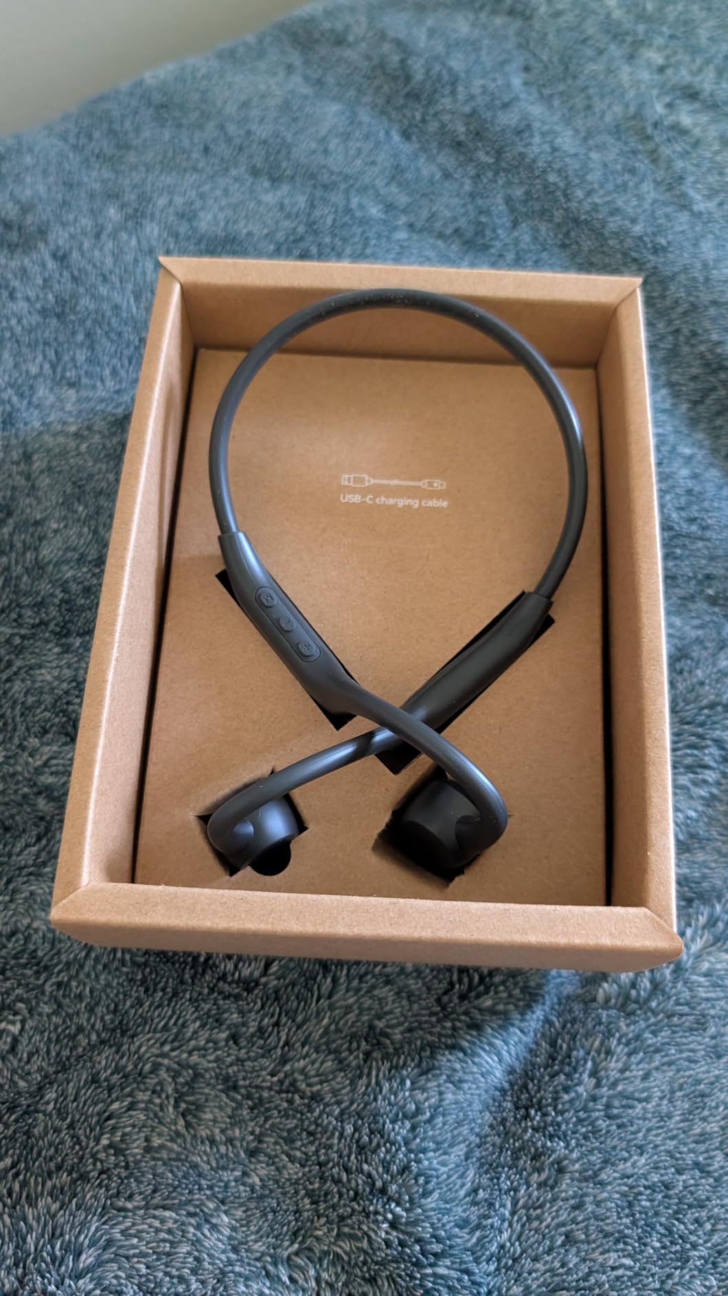 Z3 Open-Ear Bone Conduction Headphones with Mic, Sports Headset - Rear Safety Light, Dual Sound Modes, Adjustable Fit, IP66 Sweatproof, 10H Playtime Ideal for Cycling, Hiking & Outdoor Sports customer photo 2