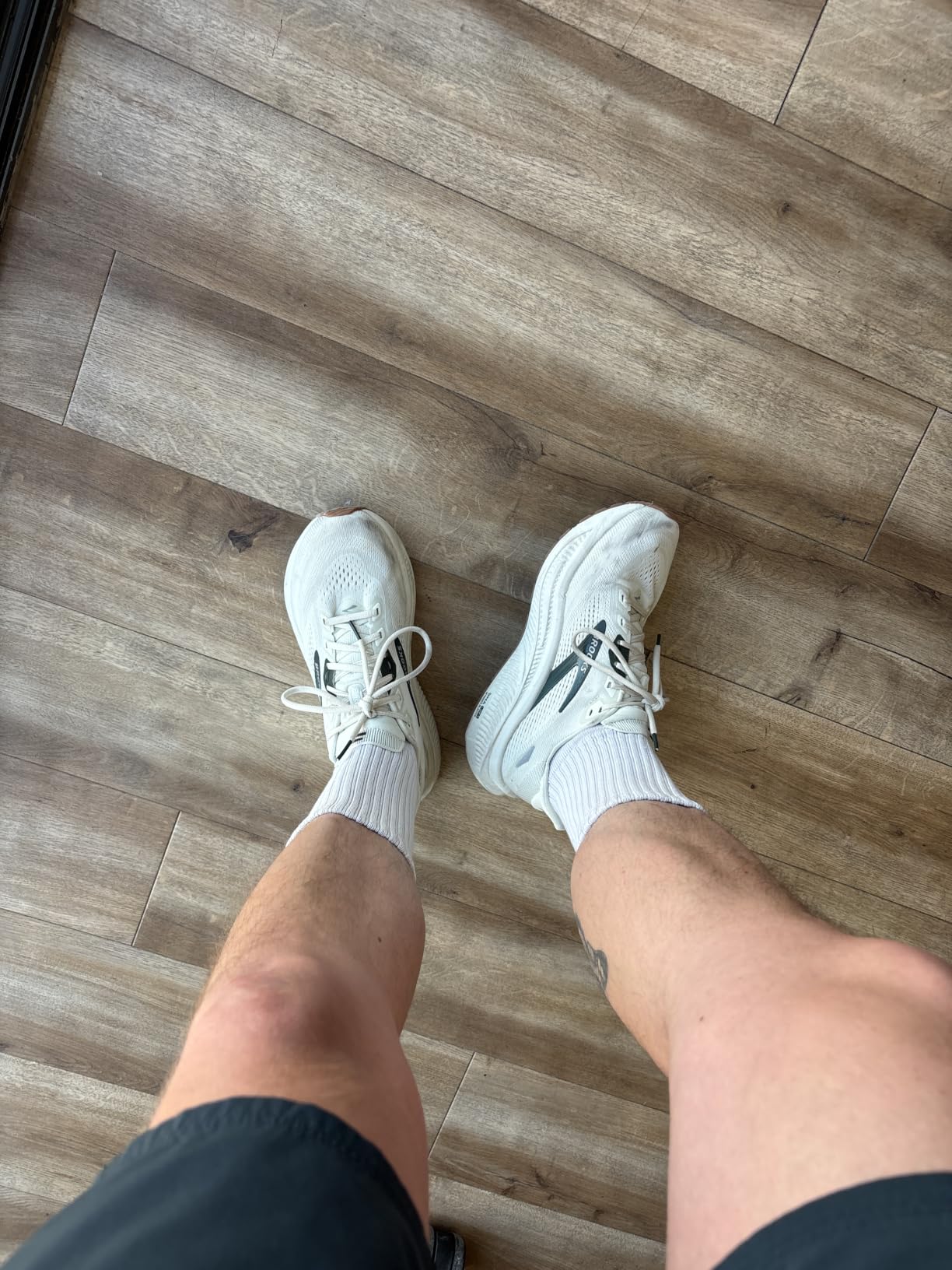 Brooks Men's Ghost 18 Running Shoe customer photo 1