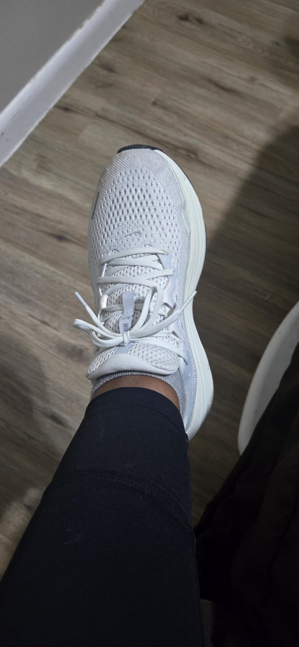 Nike Women's Winflo 12 Road Running Shoes customer photo 2
