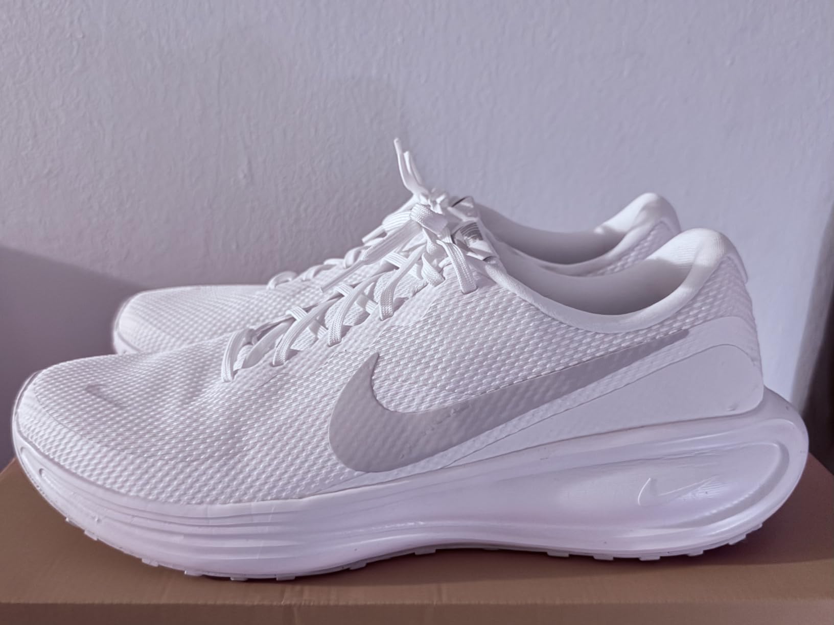 Nike Men's Revolution 8 Road Running Shoes customer photo 2