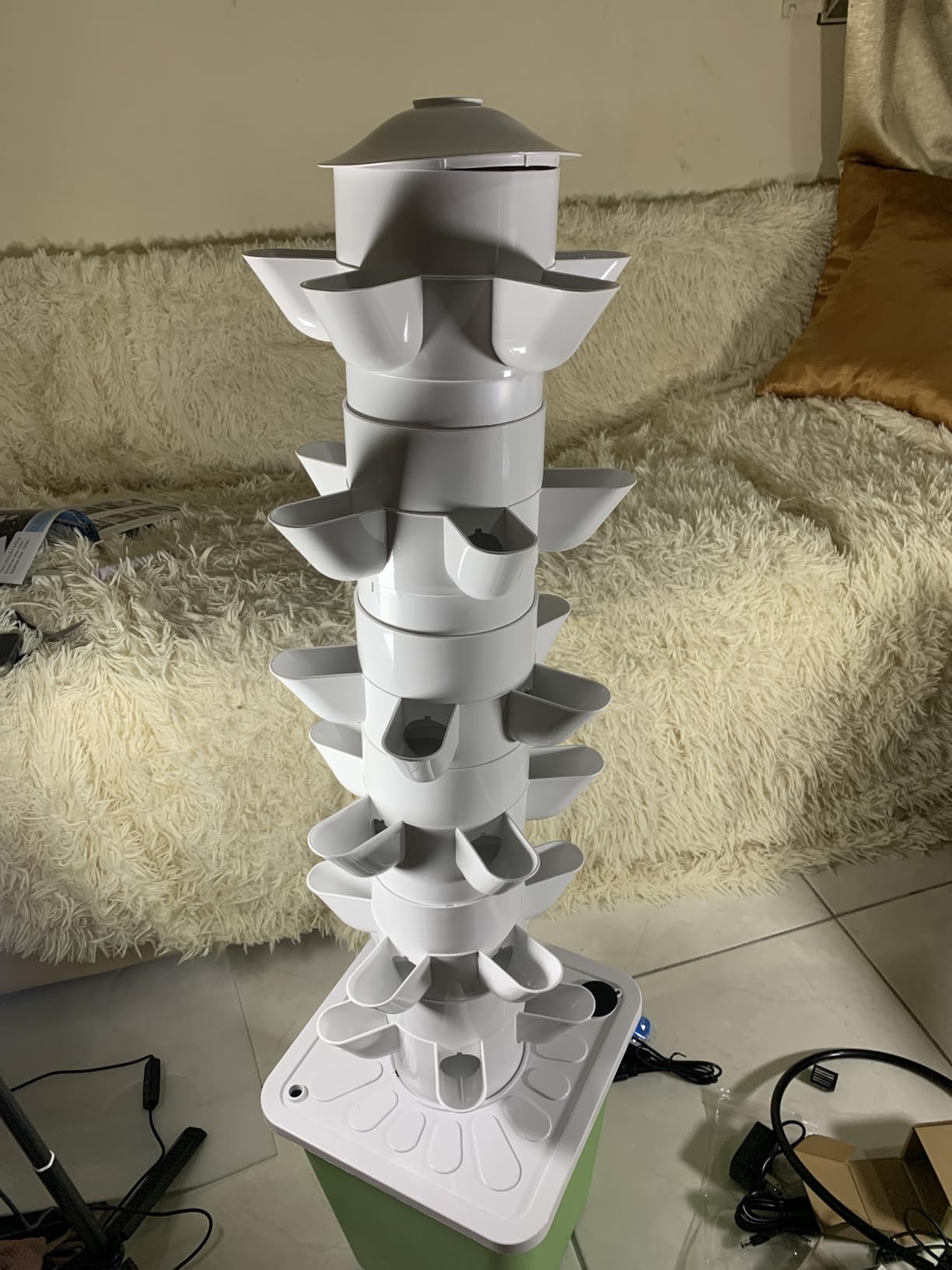 Hydroponics Growing System Kit, 30 Pots Vertical Garden Planter with Pump and Timer, Hydropoic Tower for Soilless Cultivation Herbs Fruits Vegetables, Plant Gift for Gardening Lover(No Seed) customer photo 1