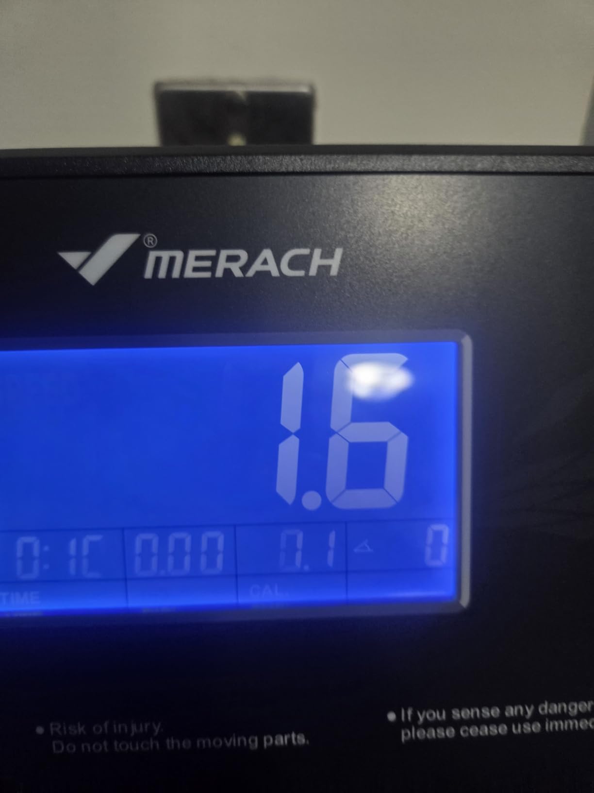 MERACH Treadmill with 15/18% Auto Incline, 55