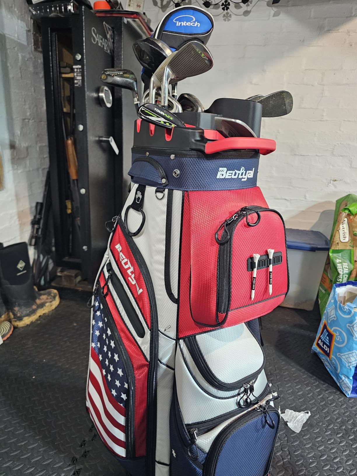 14 Way Molded Lock Top Full Length Divider Golf Cart Bag - USA Flag Design customer photo 1