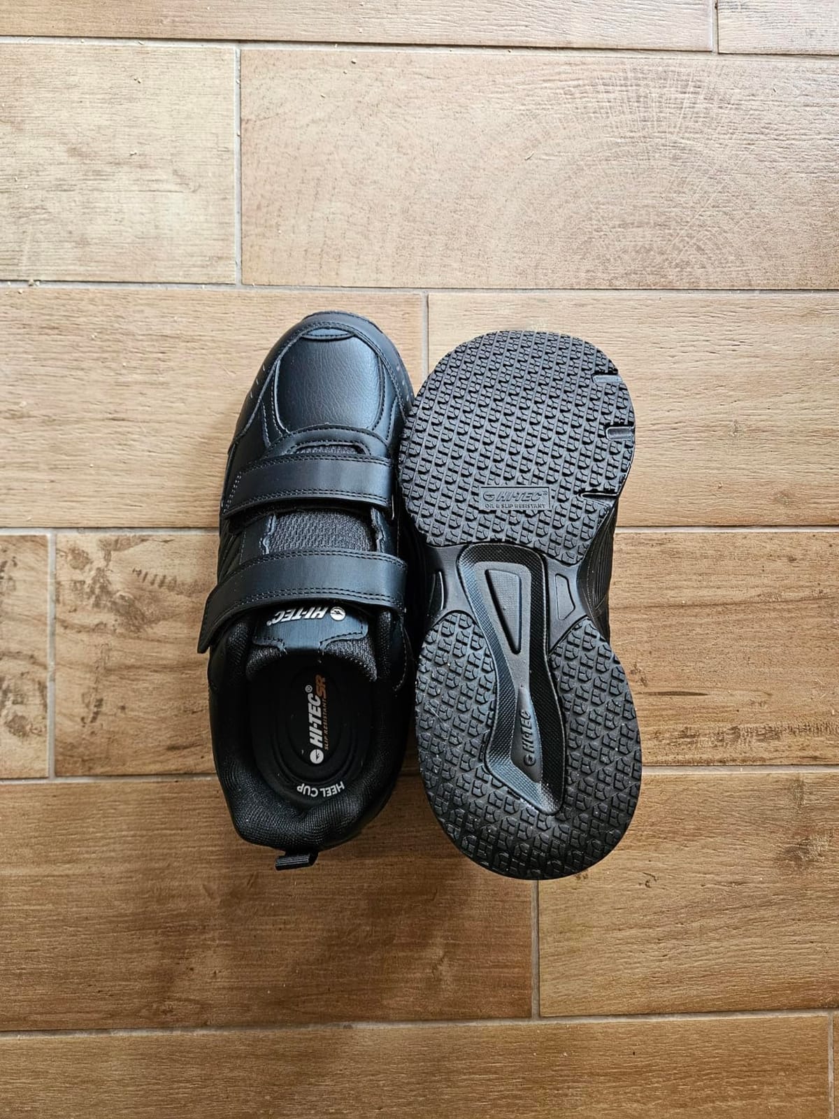 HI-TEC Fusion SR Strap Non Slip Hook and Loop Mens Shoes customer photo 2