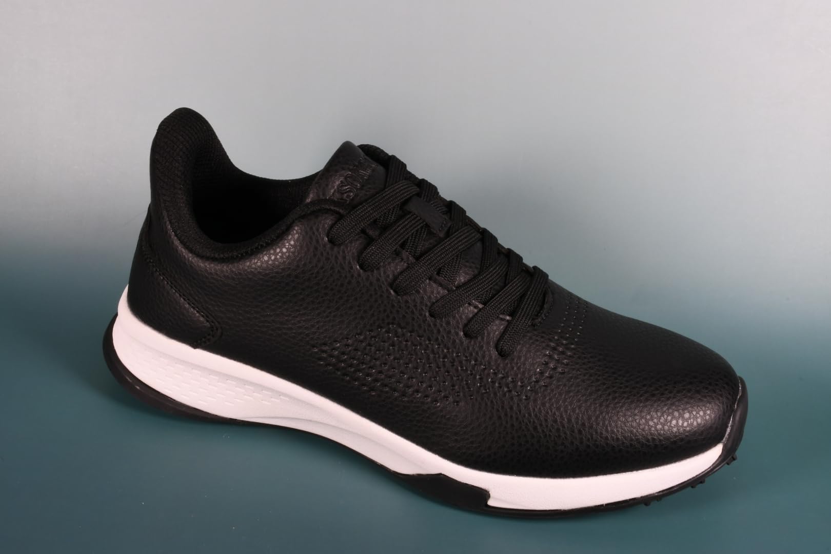 Men's Women's Golf Shoes Lightweight Waterproof Spikeless Golf Footwear with Non-Slip Outsole for All-Day Comfort customer photo 1