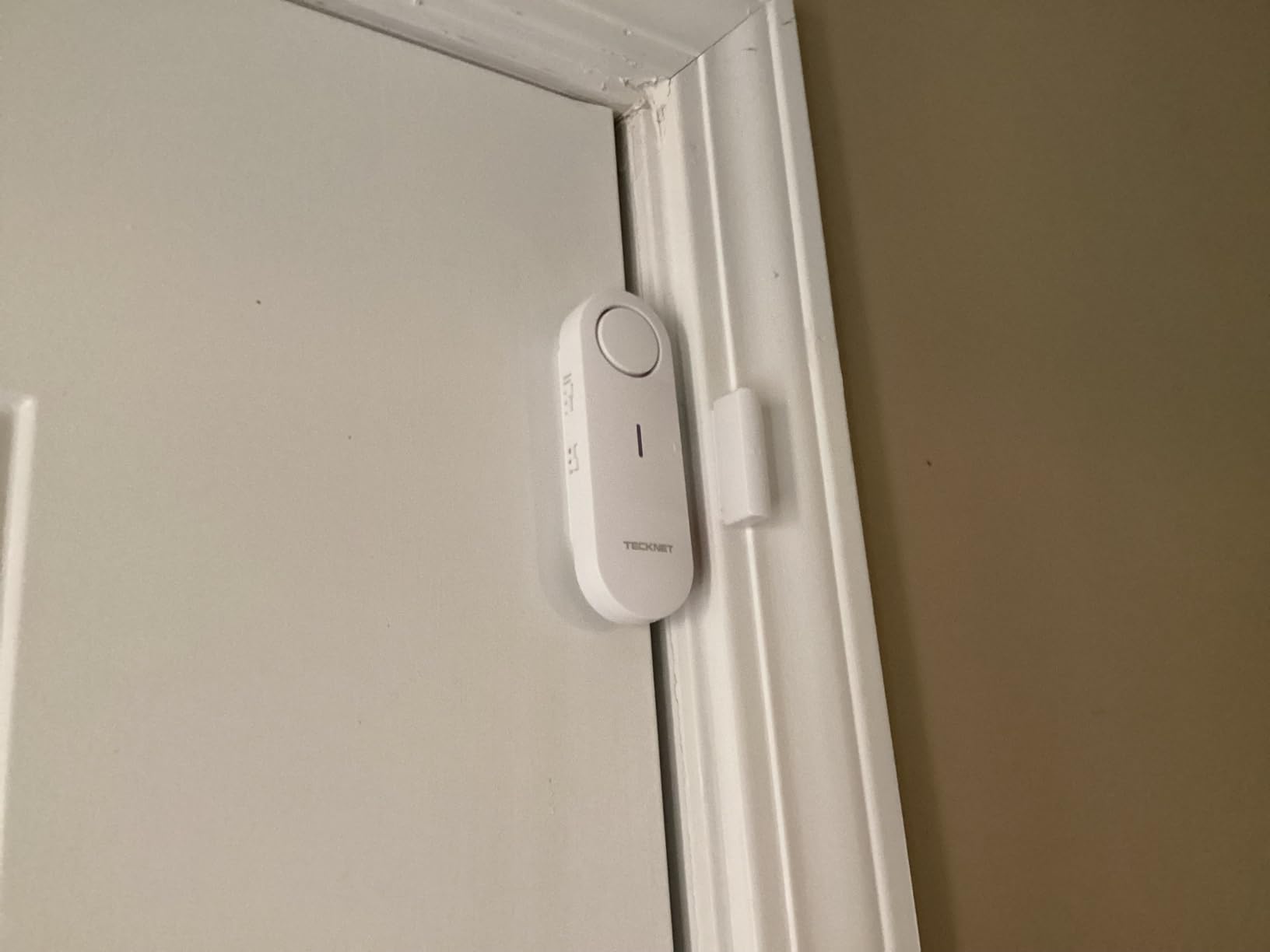 TECKNET Door Alarms for Kids Safety, Window Alarm Pool Alarms Door Alarm for Home Security, 2-in-1 Alarm & Chime, 3-Level Volume Control, Wireless Alarm for House Hotel Cars Sheds Caravans (9 Pack) customer photo 1
