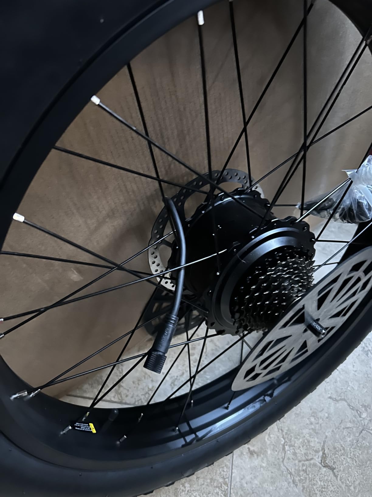 Aipas M1 Pro Electric Bike for Adults, 26 x 4 Fat Tires, 48V 17.5Ah Battery customer photo 1