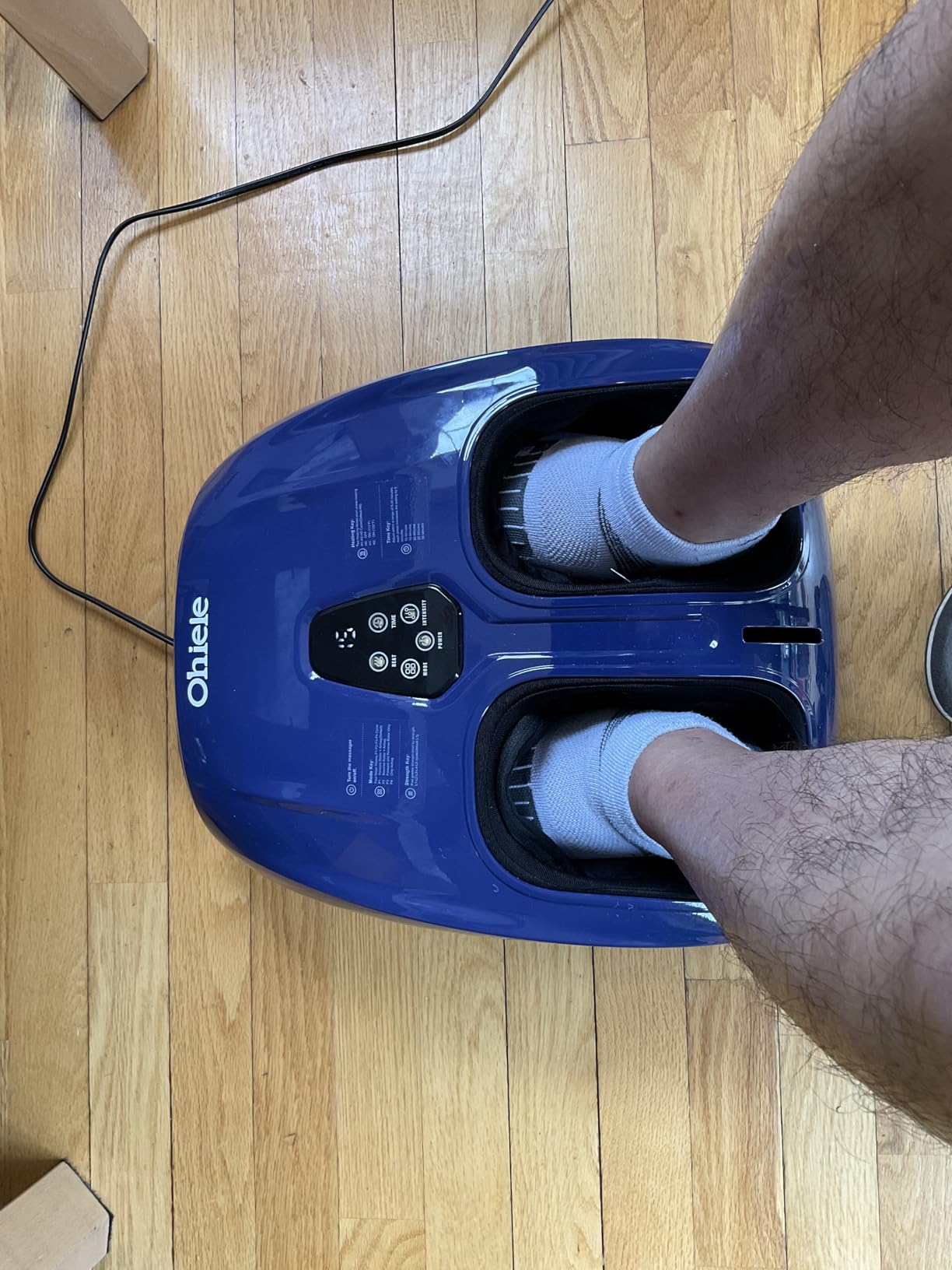 Shiatsu Foot Massager with Heat and Remote Control for Plantar Fasciitis | Deep Kneading, 4 Modes 5 Levels, Auto Shut-Off, Fits to Size 13, Gifts for Women Men Mom Dad(Purple) customer photo 1