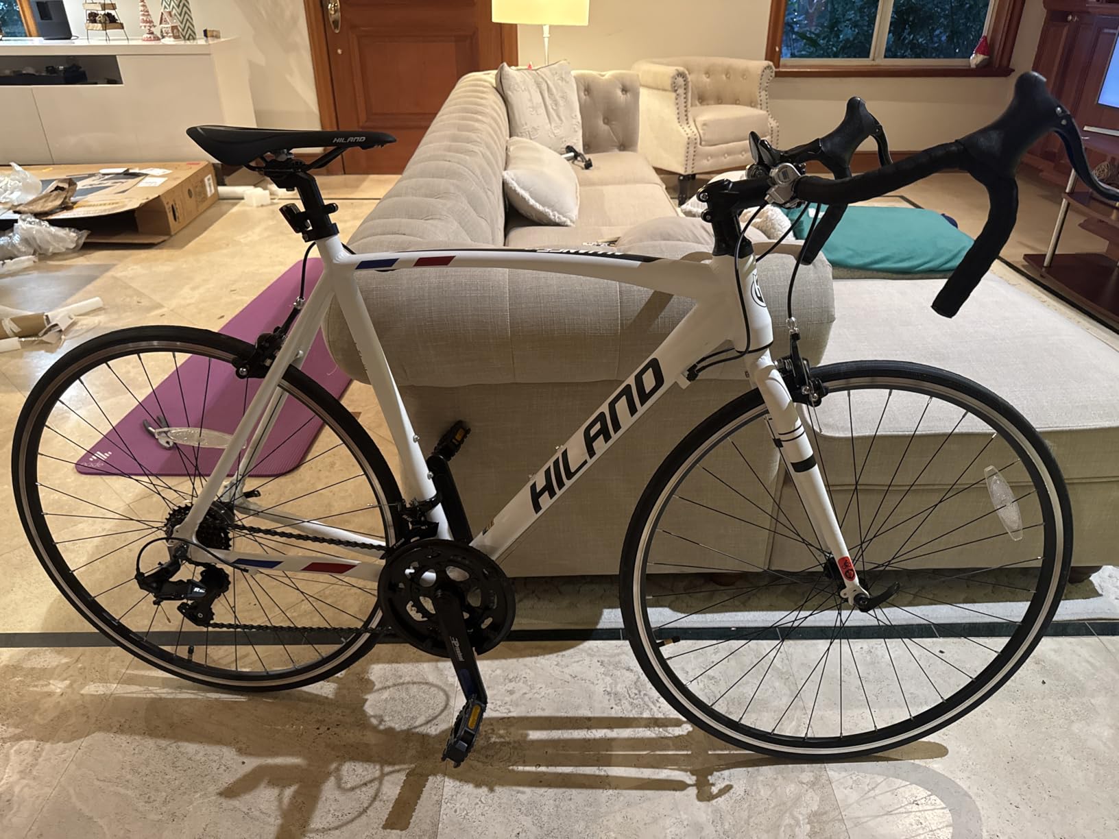 HILAND 700C Road Bike, Aluminum Racing Bike for Men Women Adult | Lightweight frame, Dual caliper brakes, 14-Speed drivetrain, 49/53/57cm frame, 85% Pre-assembled customer photo 1