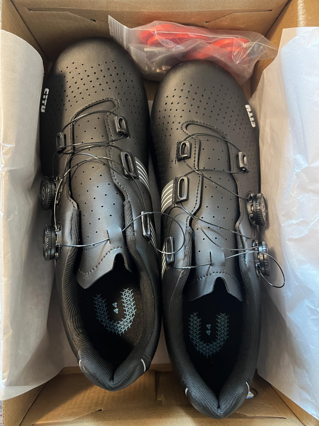 Wide Cycling Shoes Indoor Outdoor Road Bike Shoes for Men Women customer photo 1