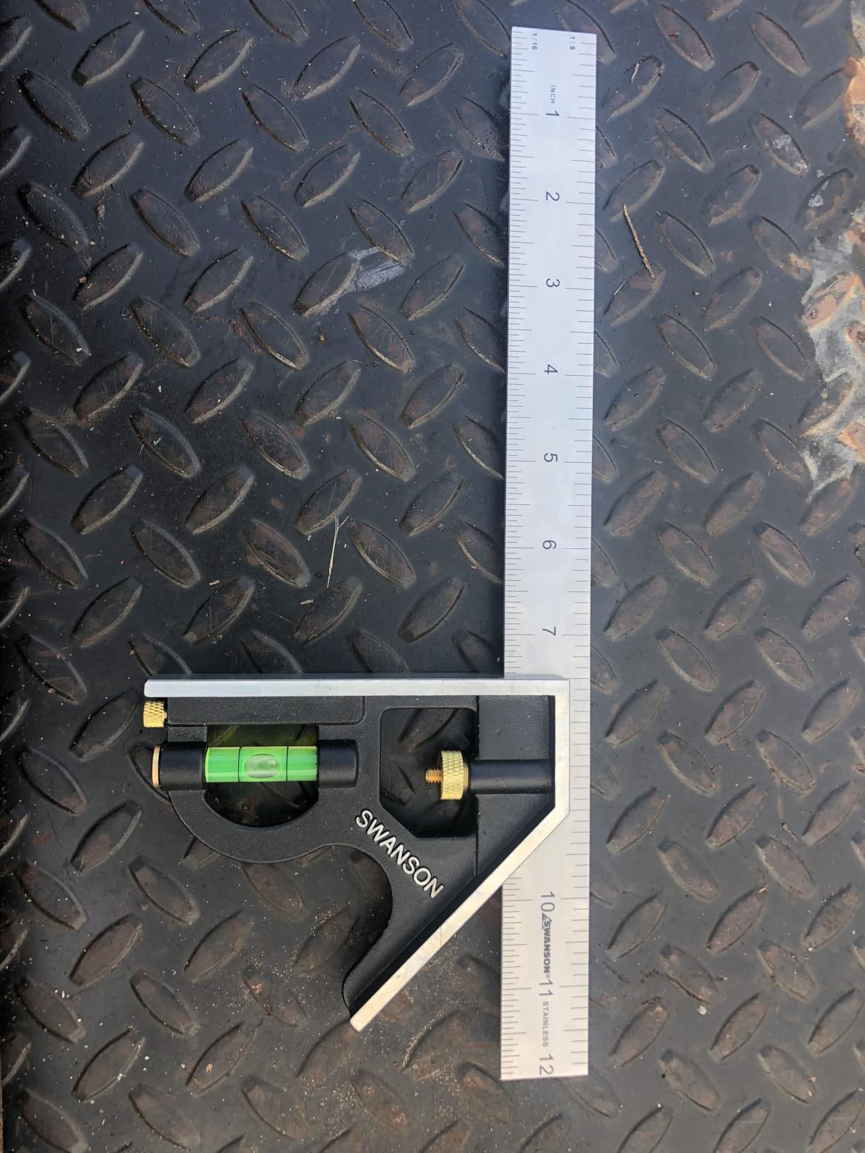 Swanson 12-Inch Combo Square with Stainless Steel Rule, Zinc Body, TC132 customer photo 1