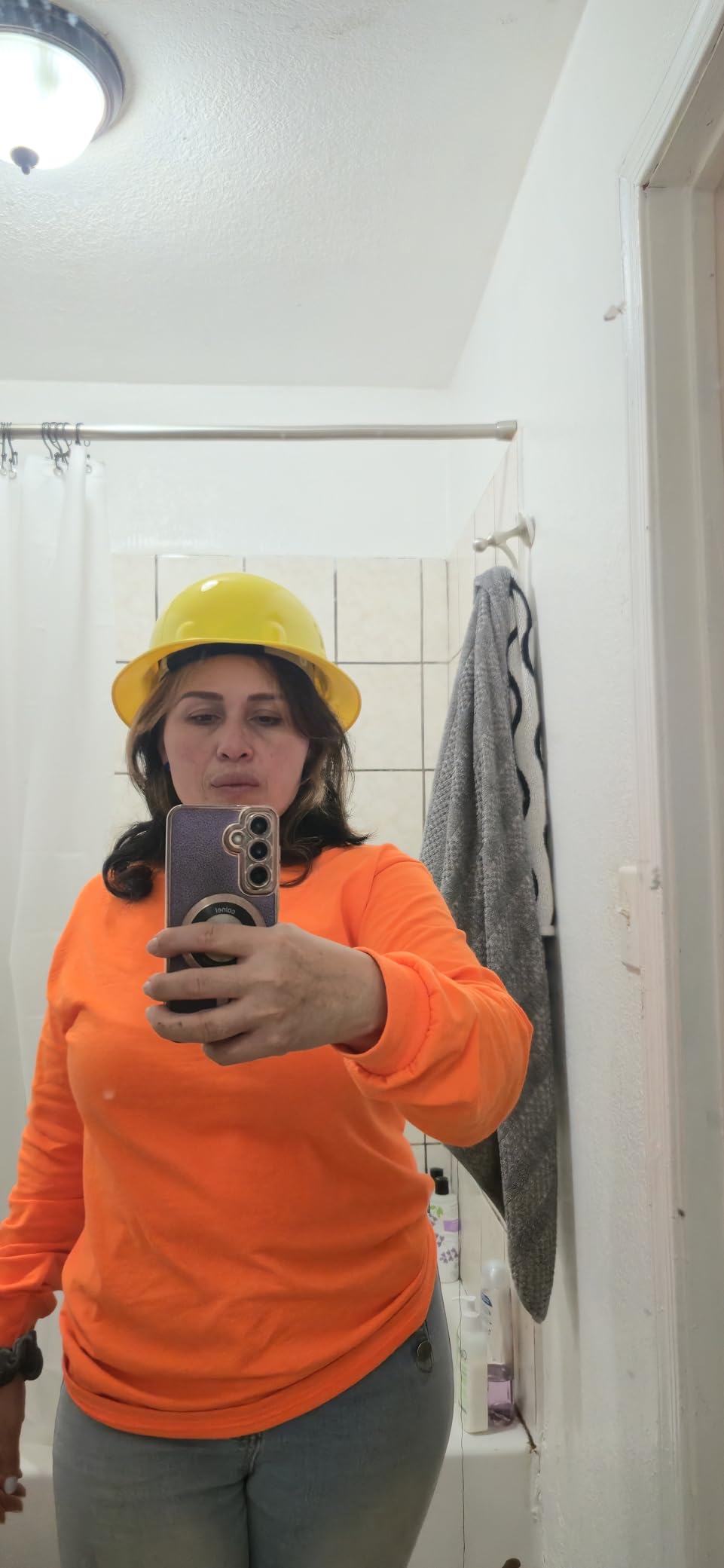 Fibre-Metal SuperEight Thermoplastic Full Brim Hard Hat with 8-Point Ratchet Suspension, White (E1RW01A000) customer photo 2