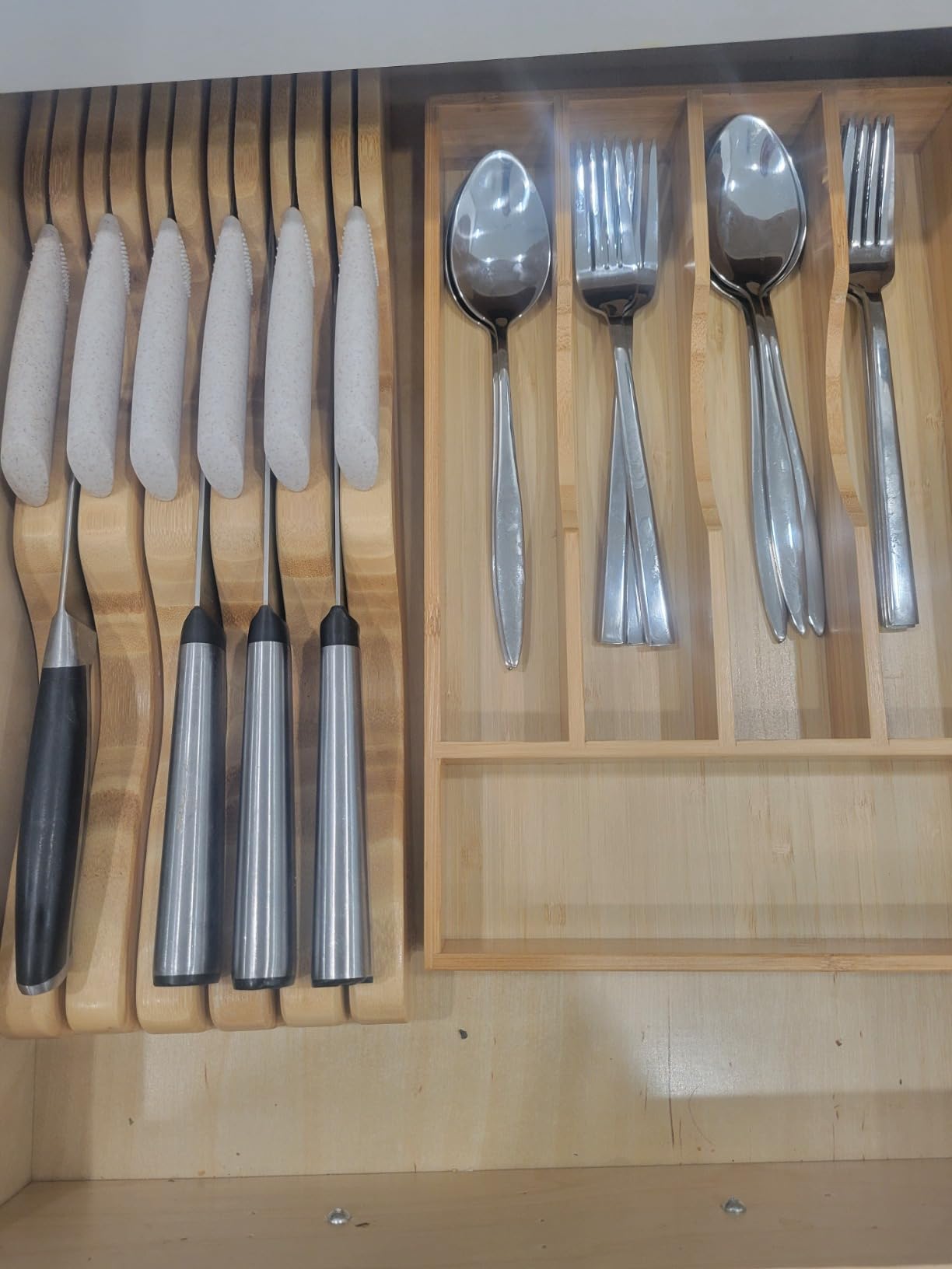 Shenzhen Knives Bamboo In-Drawer Knife Block – 11 Slot, Holds 10-12 Knives customer photo 2