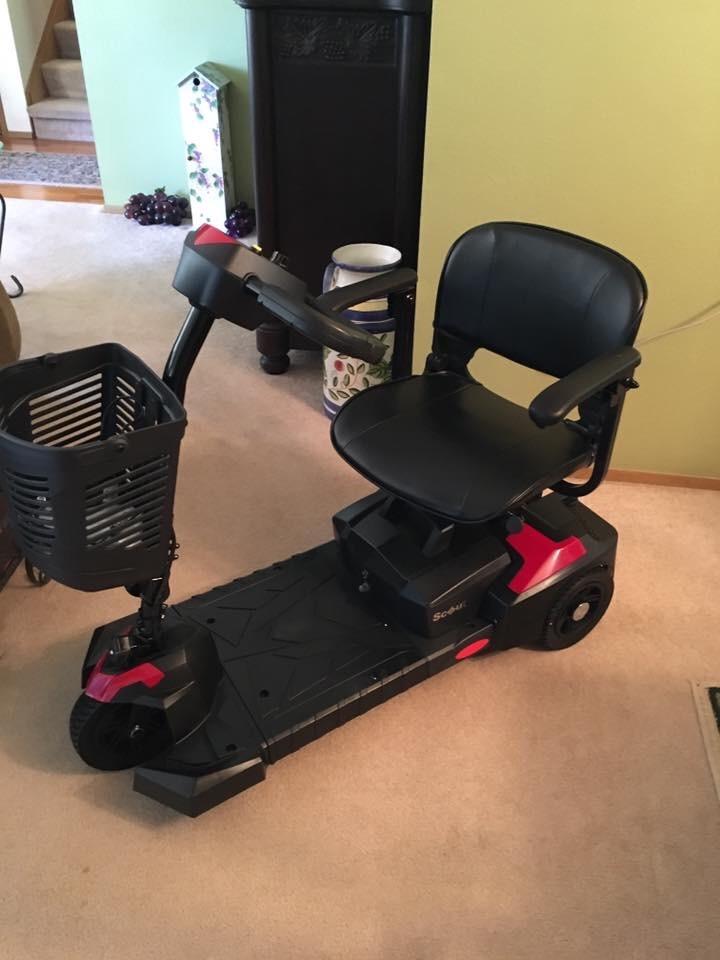 Drive Medical Spitfire Scout 3 Compact Travel Scooter, 3-wheel, Red/Blue customer photo 1